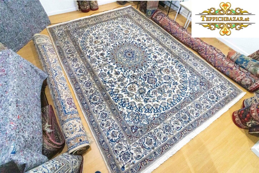 Perserteppich Nain ca. 345x245 cm handgeknüpft (Verkauft)