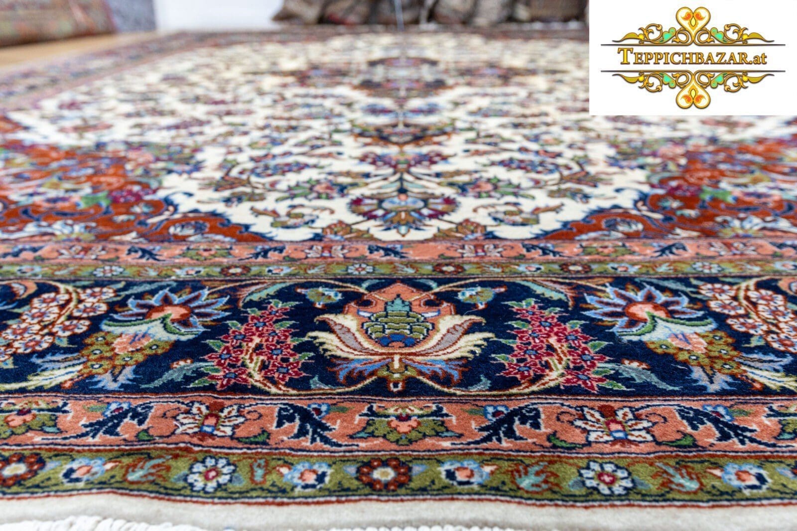 Perserteppich Isfahan ca. 360x260 cm handgeknüpft (Verkauft)