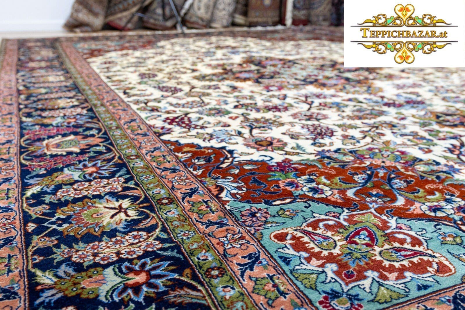 Perserteppich Isfahan ca. 360x260 cm handgeknüpft (Verkauft)