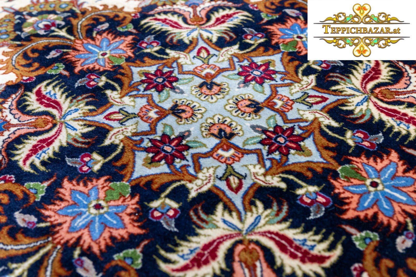 Perserteppich Isfahan ca. 360x260 cm handgeknüpft (Verkauft)