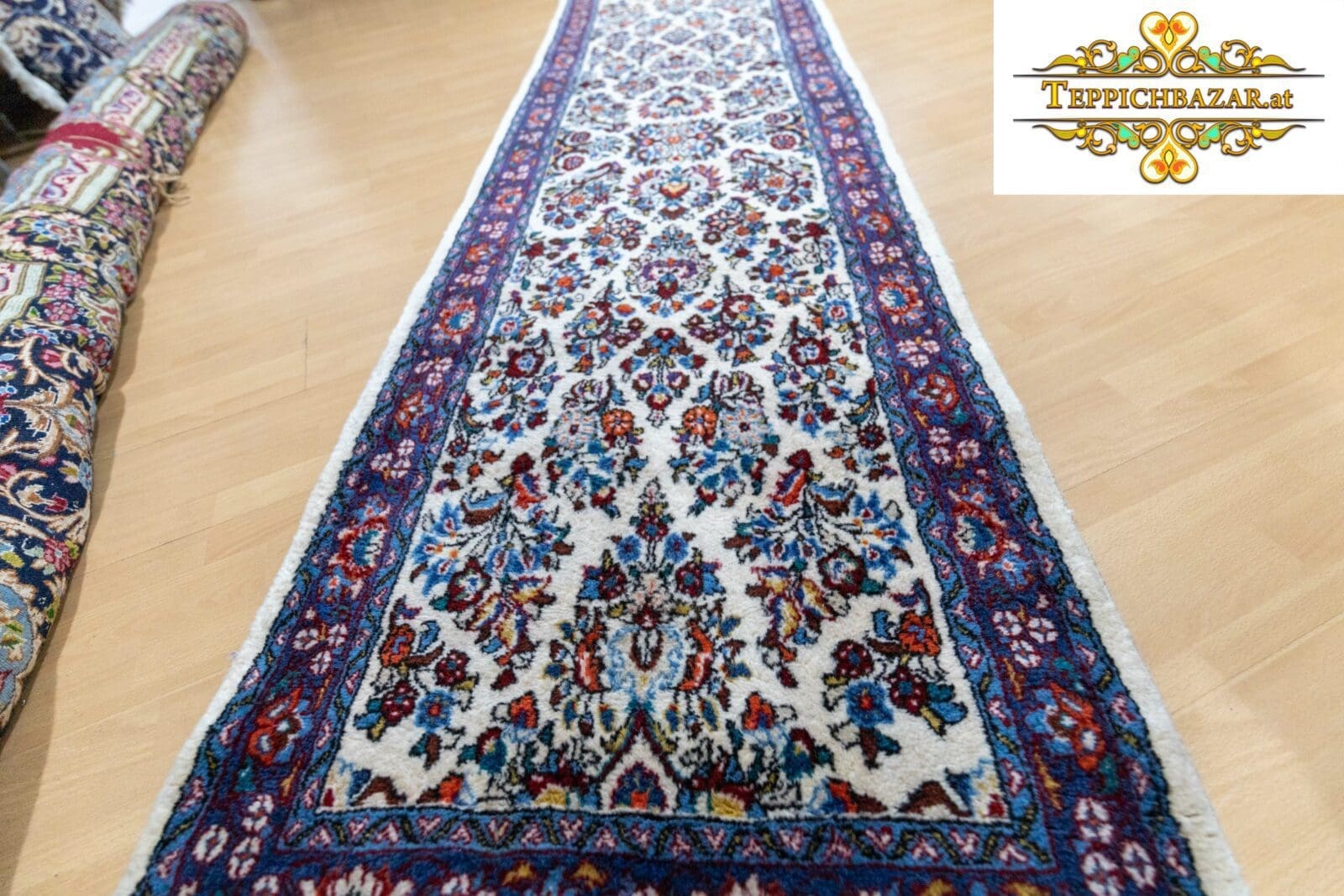 Perserteppich Sarough ca 380x86 cm Wolle handgeknüpft (Verkauft)
