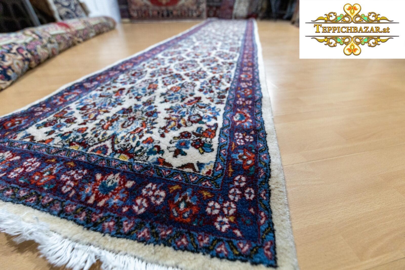 Perserteppich Sarough ca 380x86 cm Wolle handgeknüpft (Verkauft)