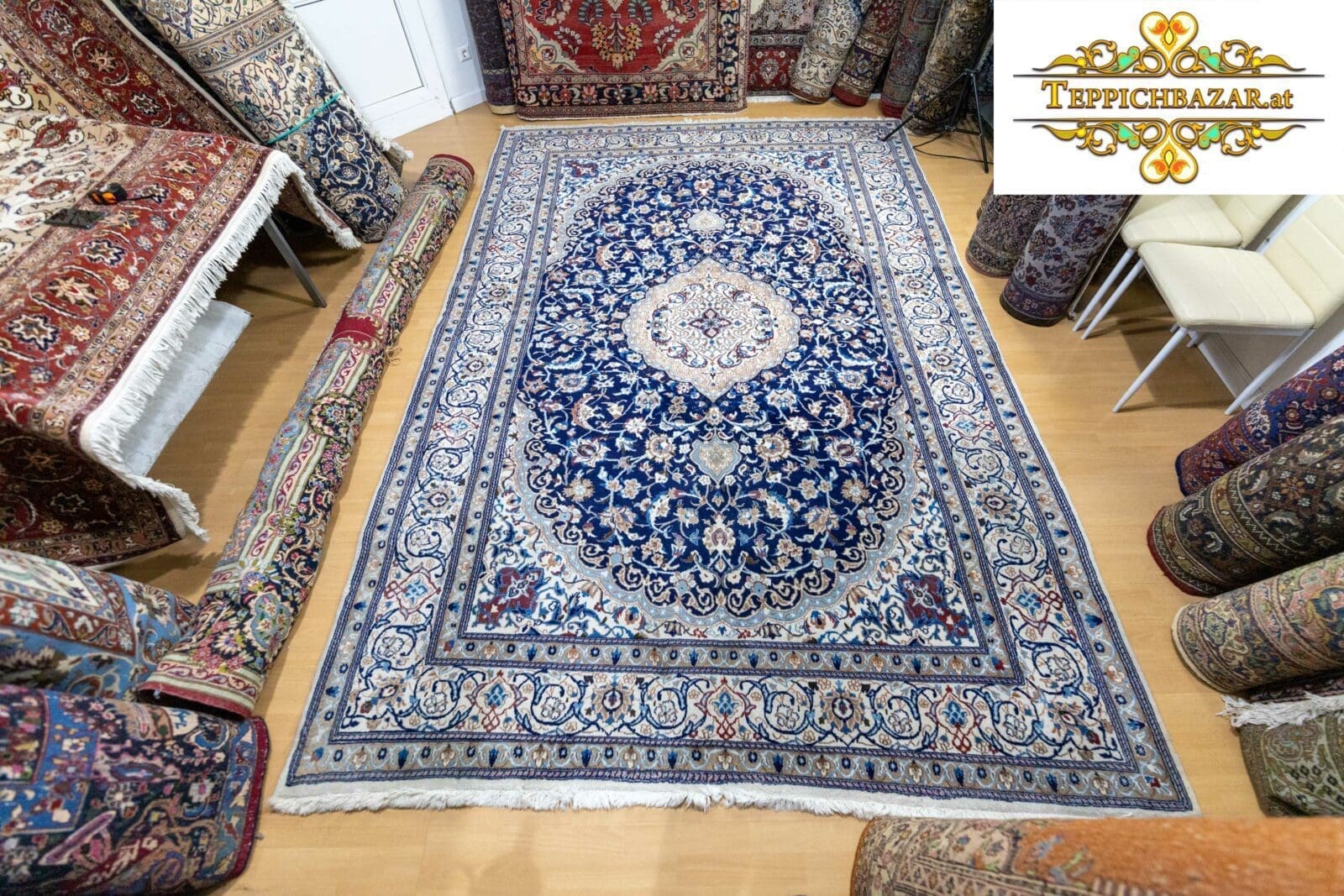 Perserteppich Nain ca 350x235cm Wolle handgeknüpft (Verkauft)