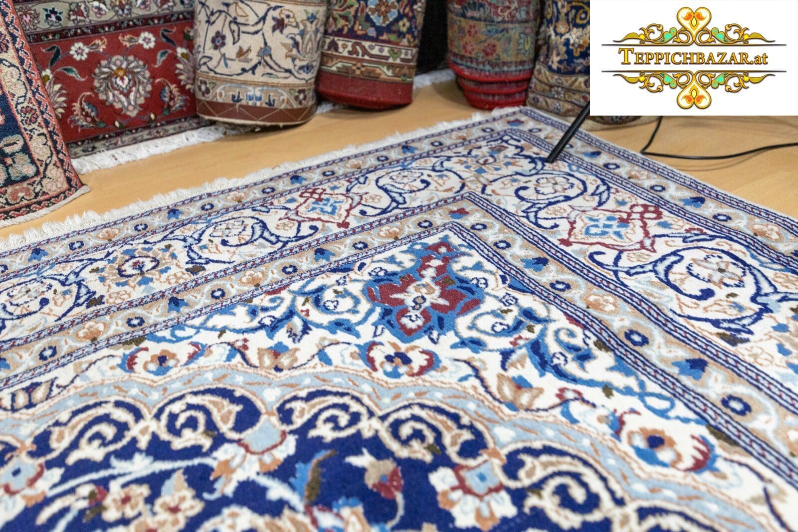 Perserteppich Nain ca 350x235cm Wolle handgeknüpft (Verkauft)
