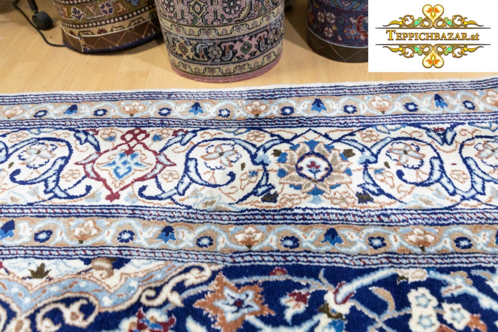 Perserteppich Nain ca 350x235cm Wolle handgeknüpft (Verkauft)