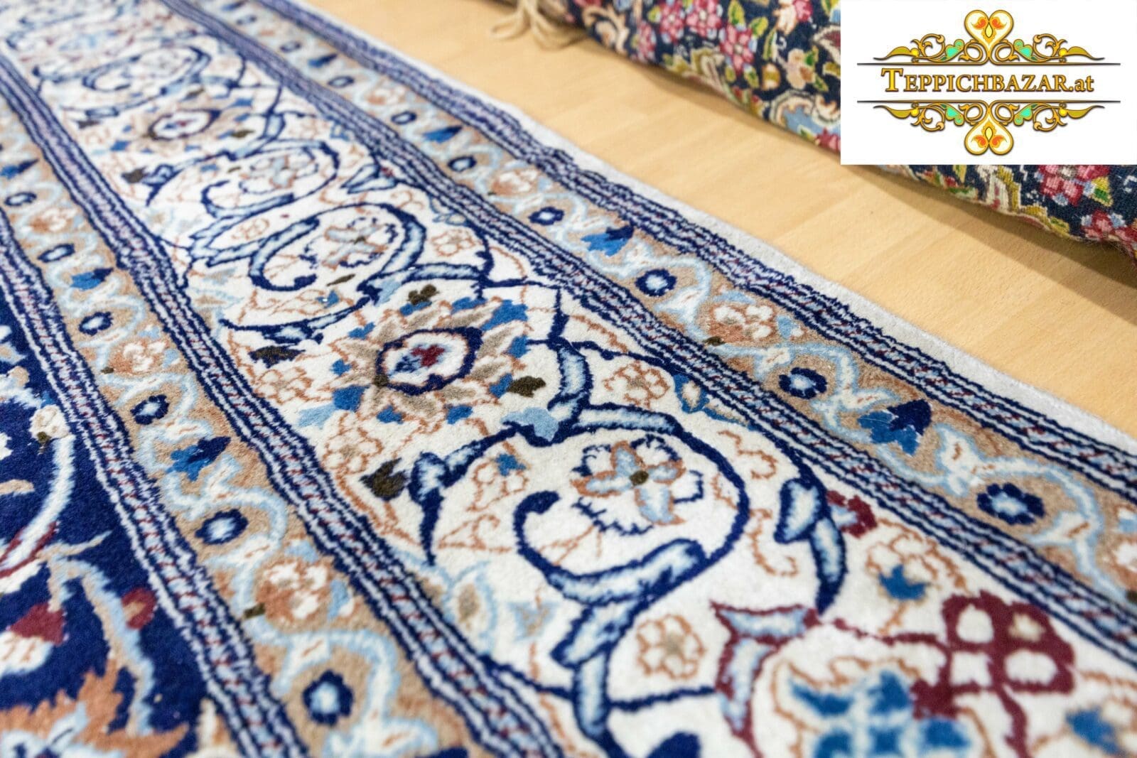 Perserteppich Nain ca 350x235cm Wolle handgeknüpft (Verkauft)