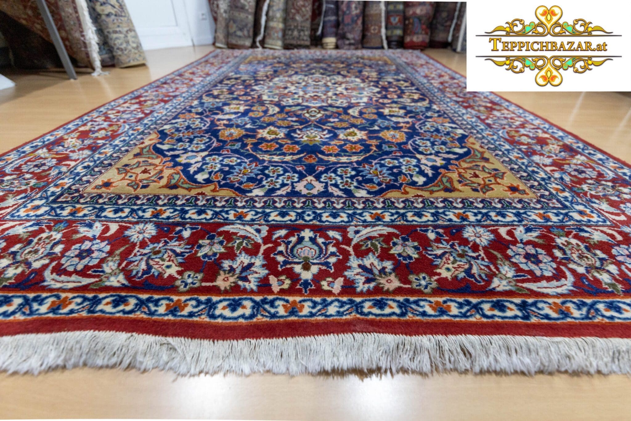 Perserteppich Isfahan 319x215cm handgeknüpft (Verkauft)