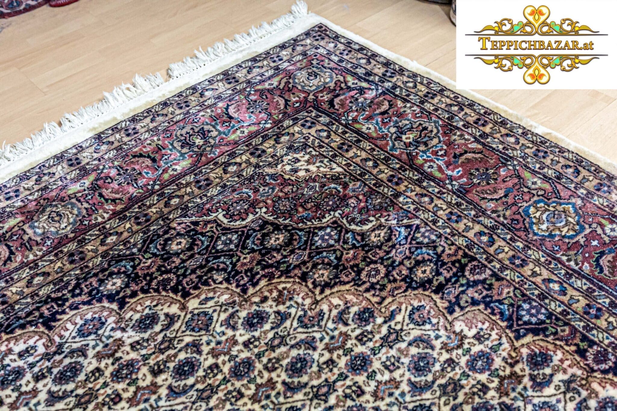 Orientteppich Moud ca 250x250 cm Wolle handgeknüpft (Verkauft)