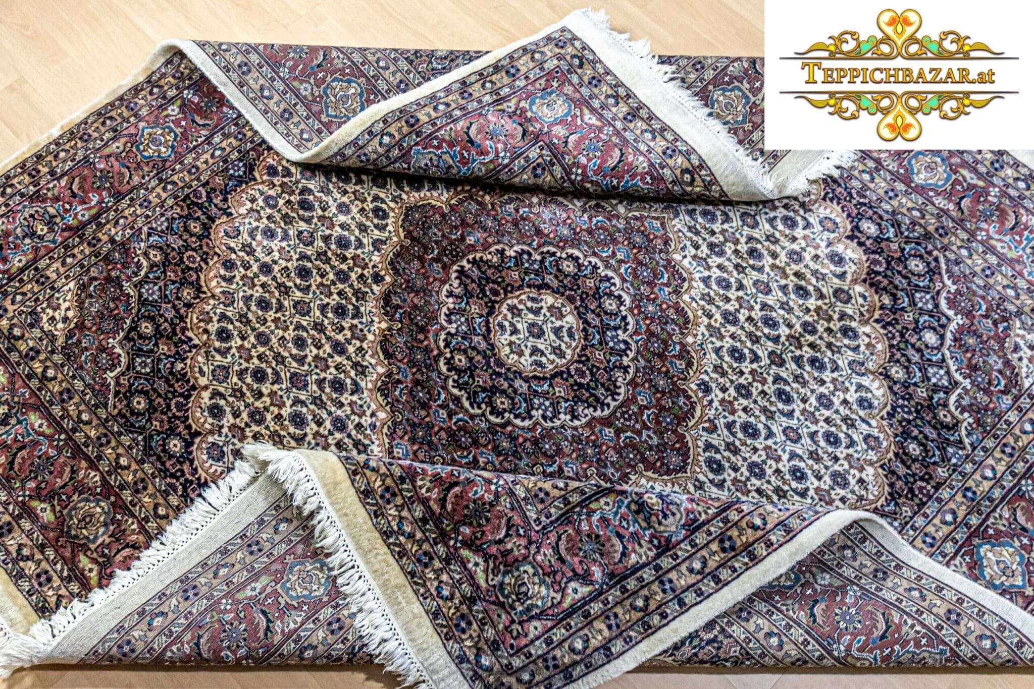 Orientteppich Moud ca 250x250 cm Wolle handgeknüpft (Verkauft)