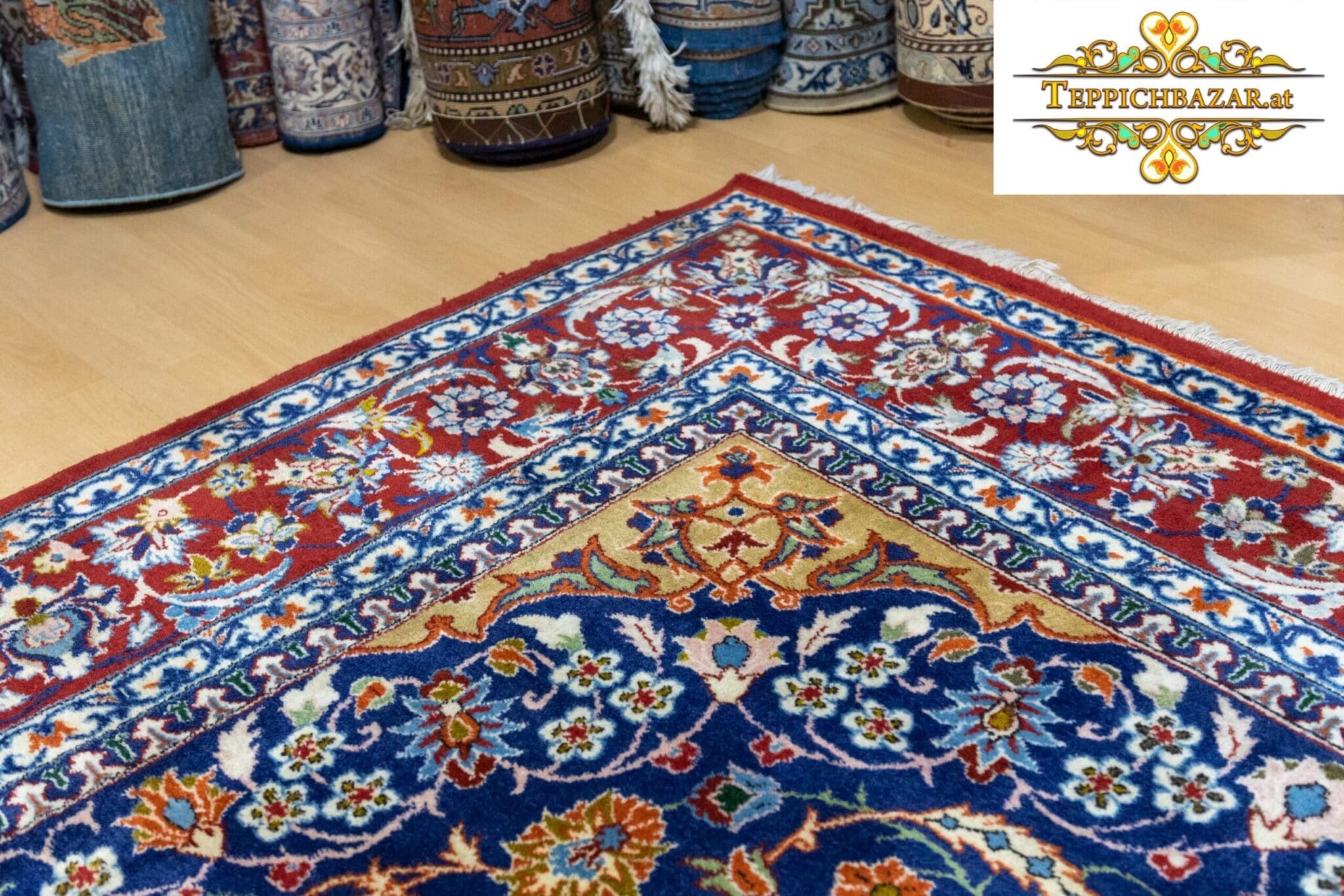 Perserteppich Isfahan 319x215cm handgeknüpft (Verkauft)