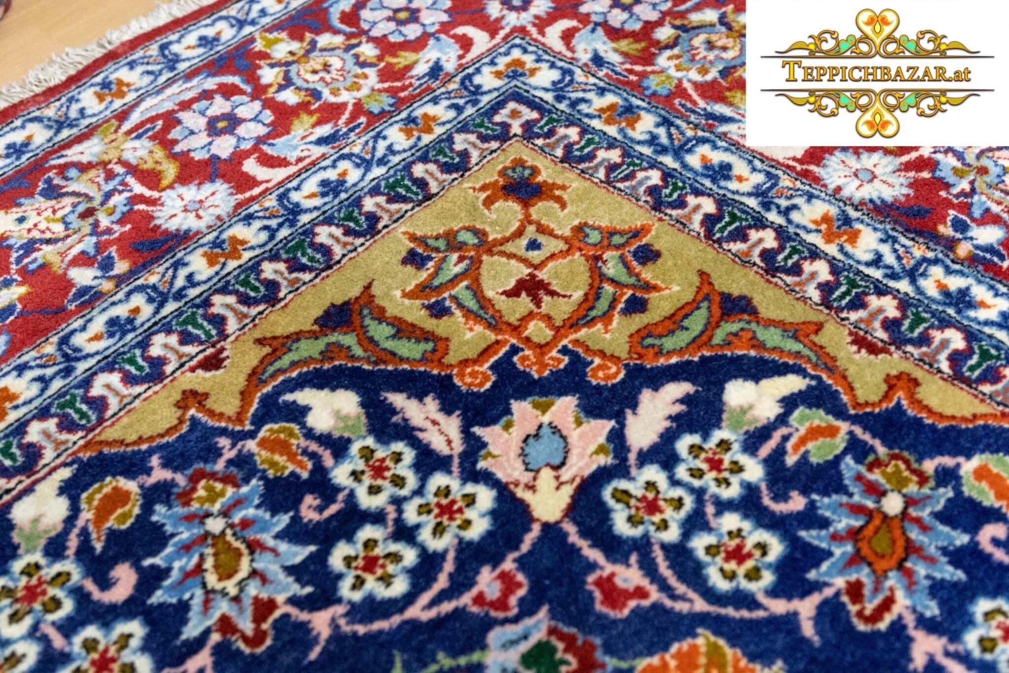 Perserteppich Isfahan 319x215cm handgeknüpft (Verkauft)