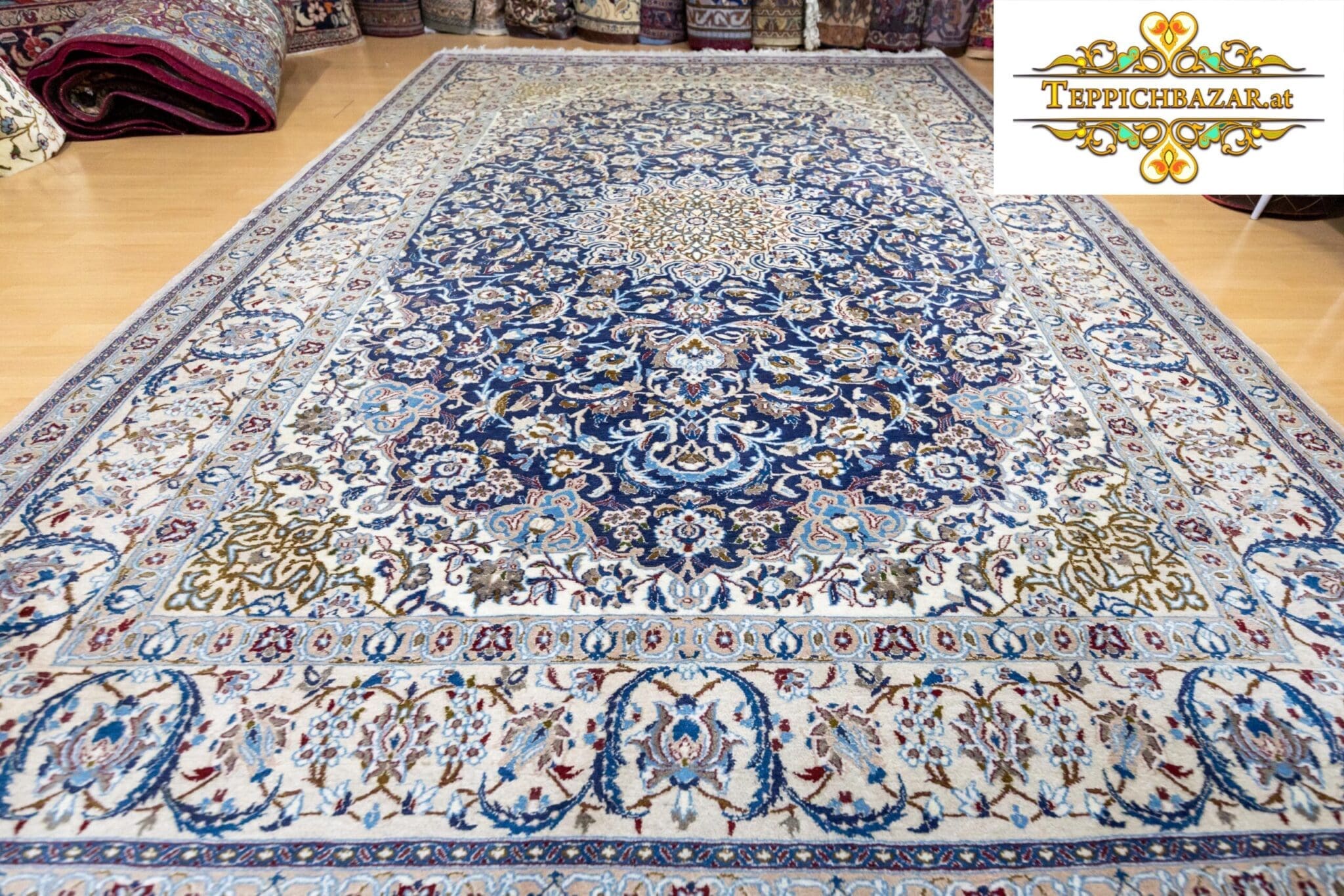Perserteppich Nain 320 x 210 cm Wolle handgeknüpft (Verkauft)