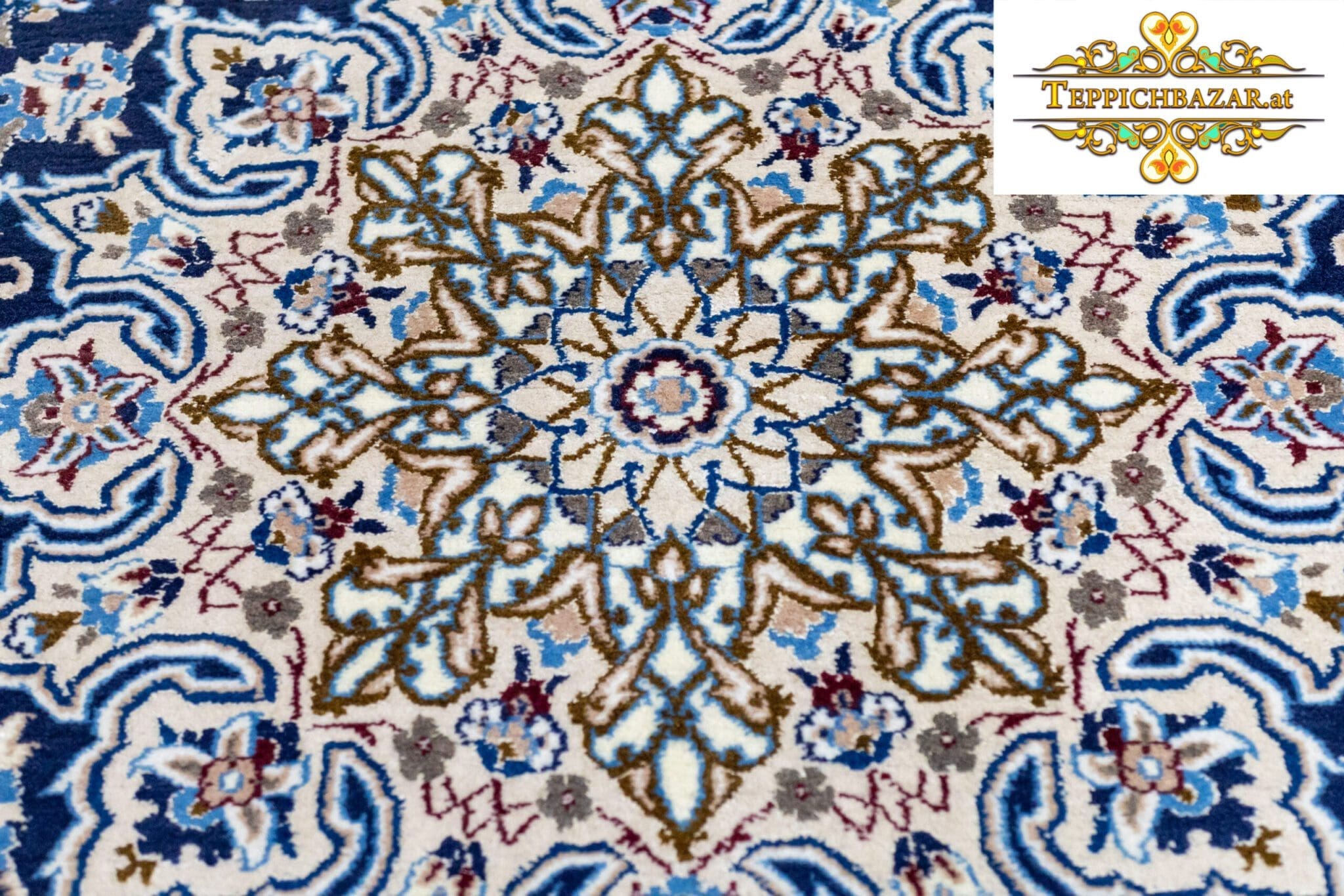 Perserteppich Nain 320 x 210 cm Wolle handgeknüpft (Verkauft)