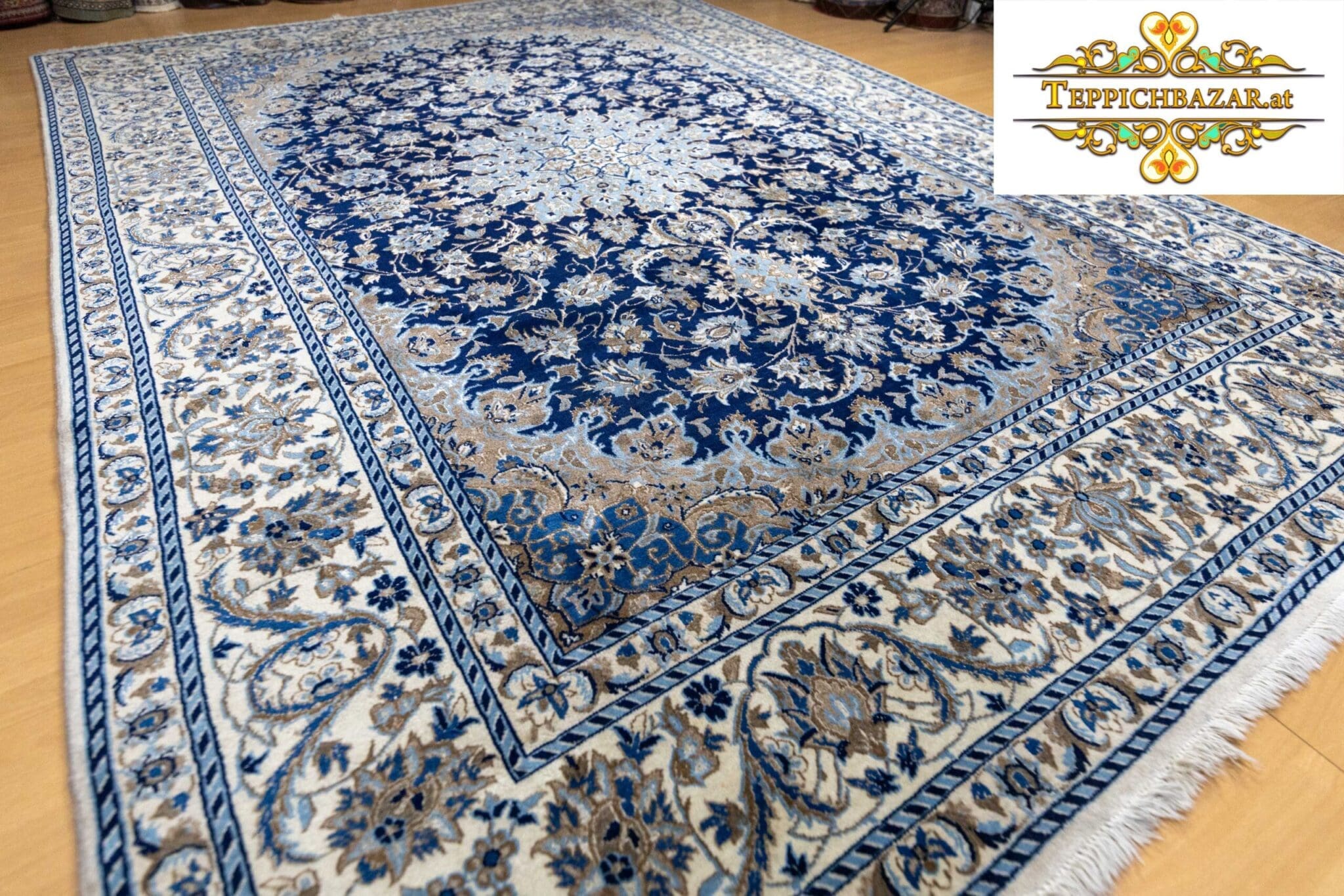 Perserteppich Nain ca. 290x210 cm handgeknüpft (Verkauft)
