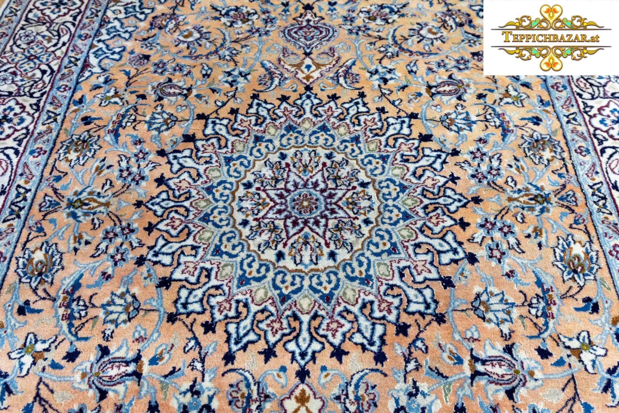 Perserteppich Nain 296 x 193 cm Wolle handgeknüpft