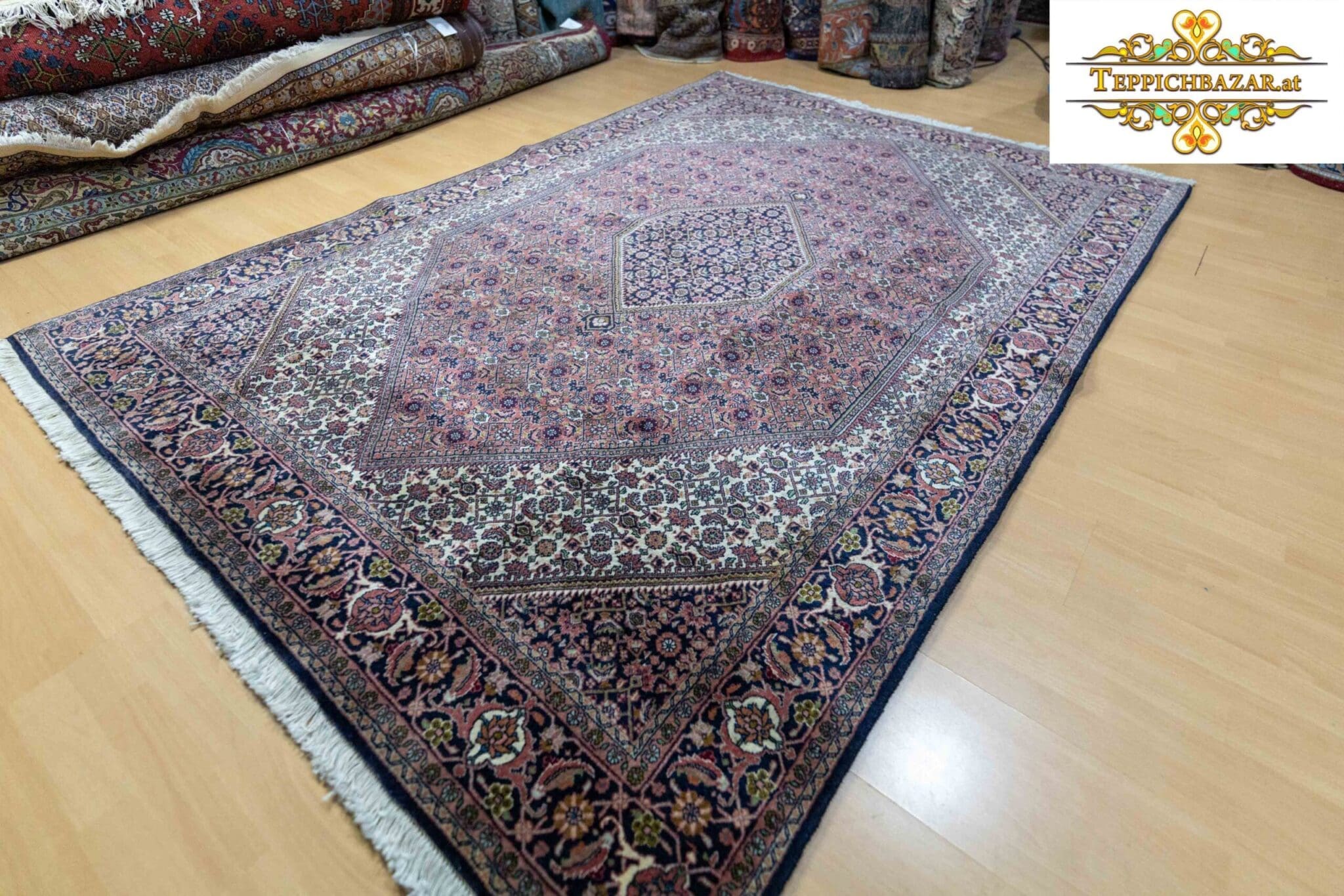 Perserteppich Bidjar 251x175 cm Schurwolle handgeknuepft