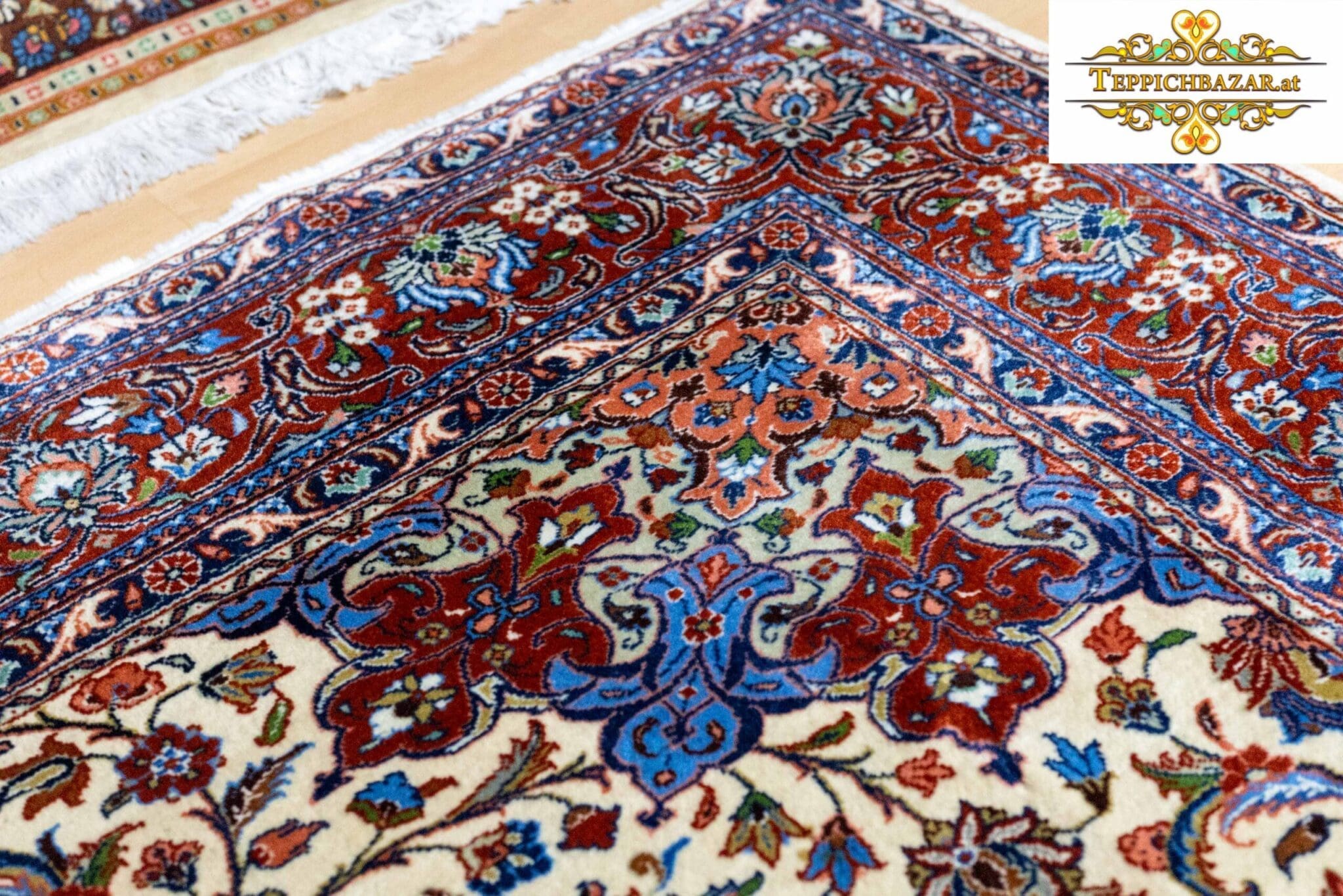 Perserteppich Isfahan 291 x 209 cm Wolle handgeknüpft (Verkauft)