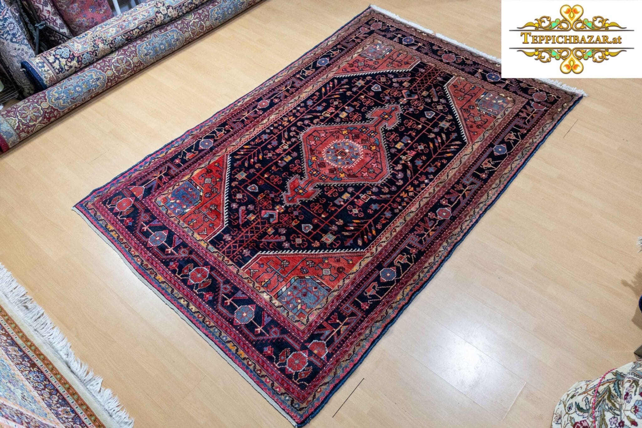 Perserteppich Hamedan 242 x 156 cm Wolle handgeknüpft