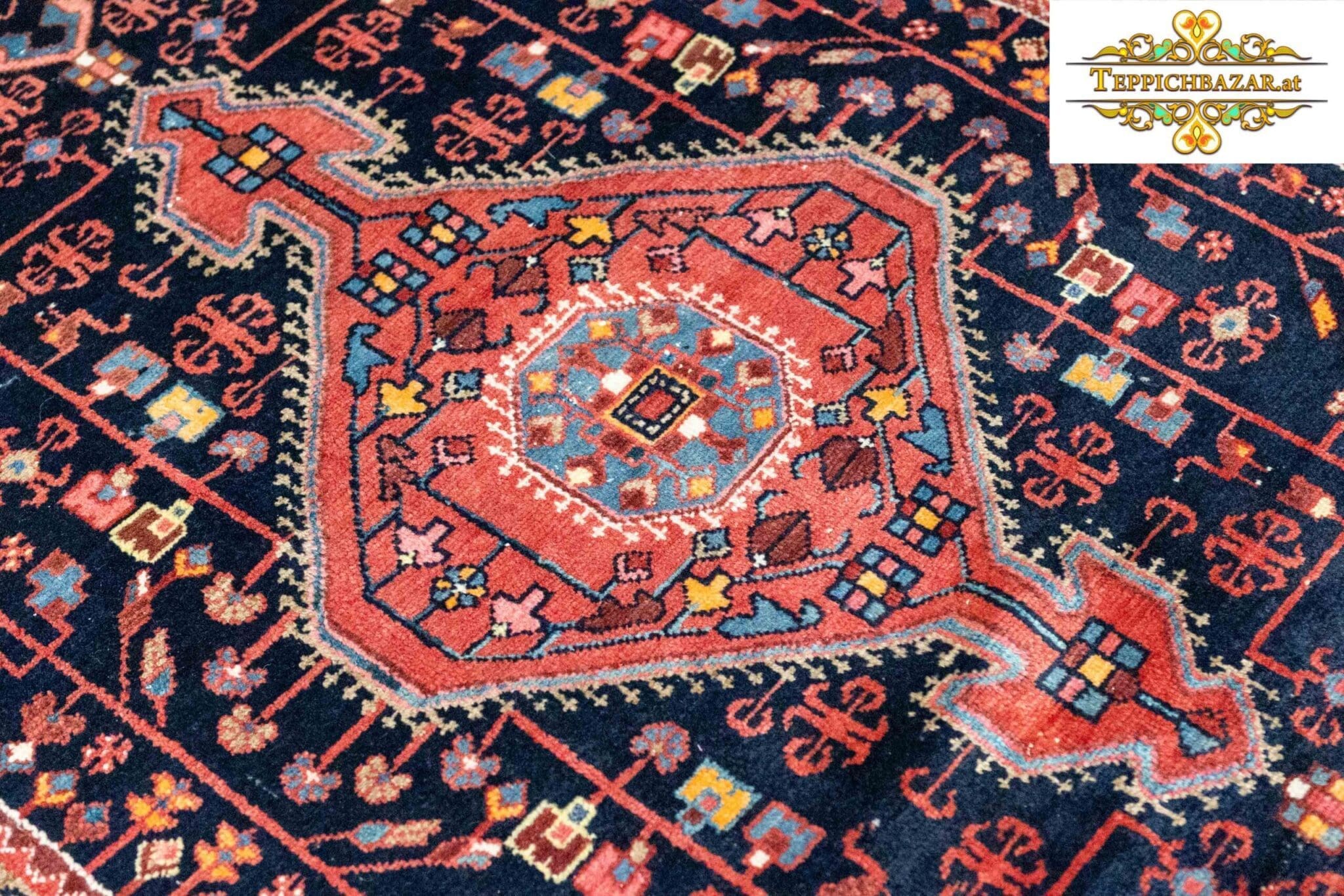 Perserteppich Hamedan 242 x 156 cm Wolle handgeknüpft