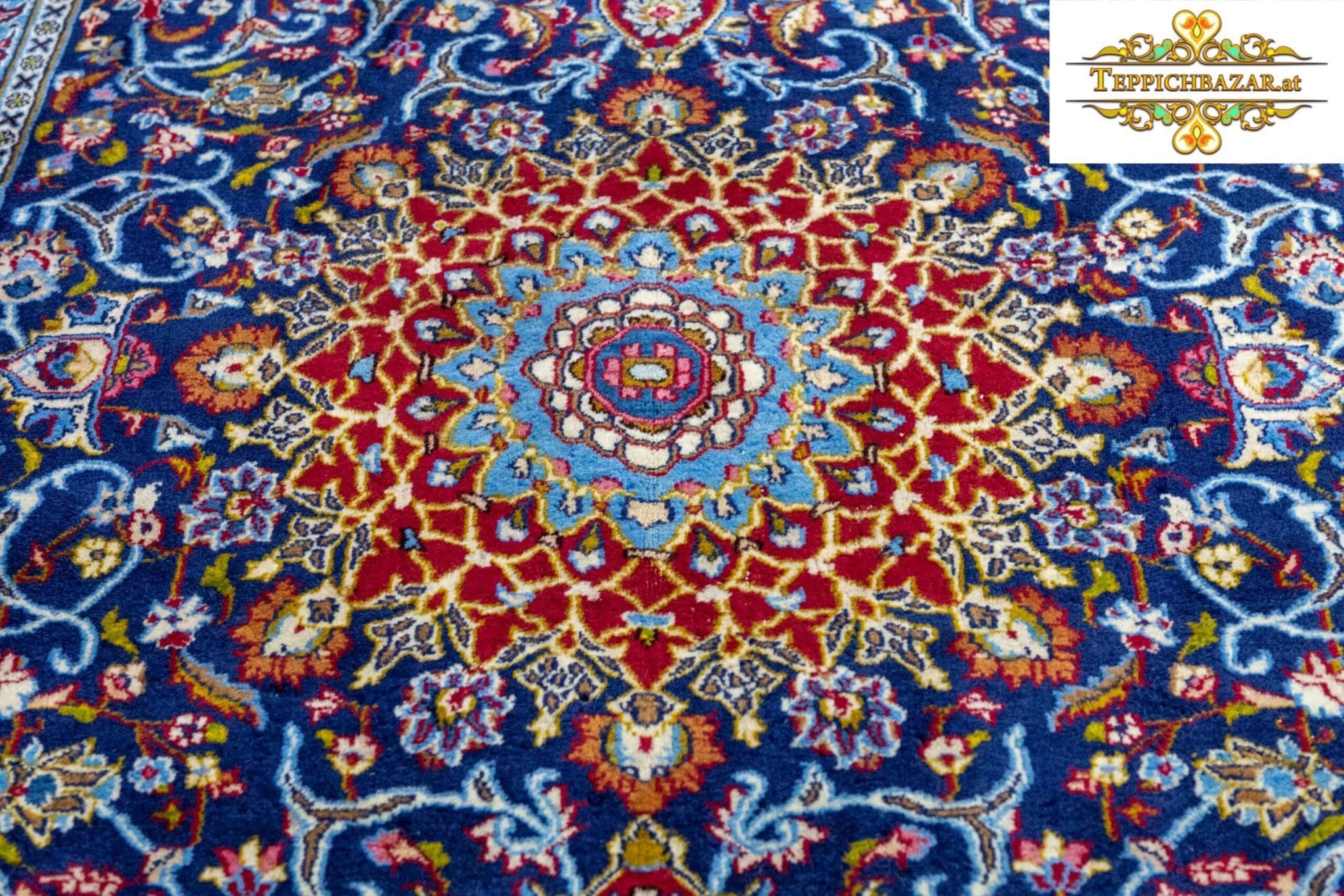 Perserteppich Isfahan 292 x 196 cm Wolle handgeknüpft (Verkauft)
