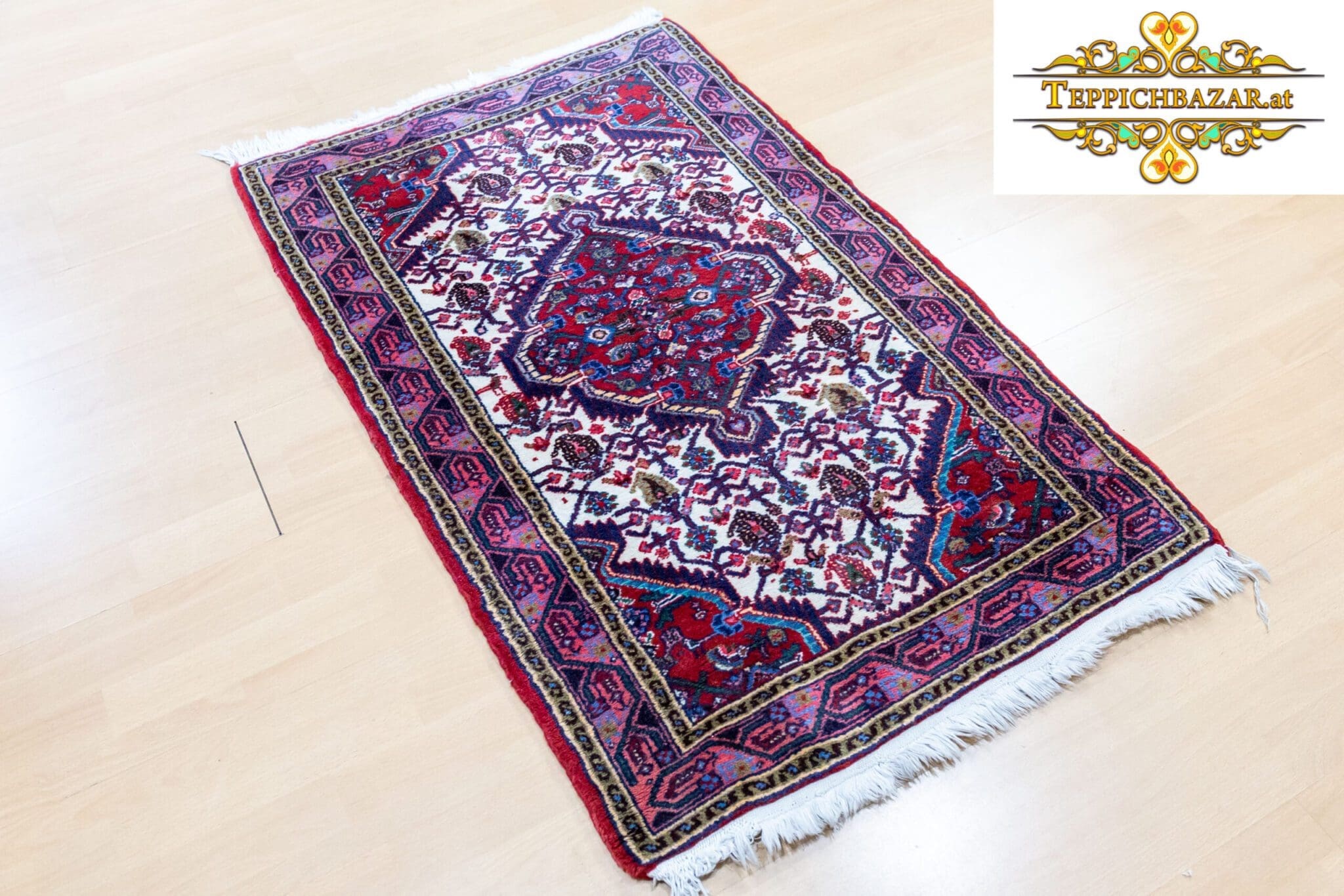 Perserteppich Hamedan 126 x 85 cm handgeknüpft (Verkauft)