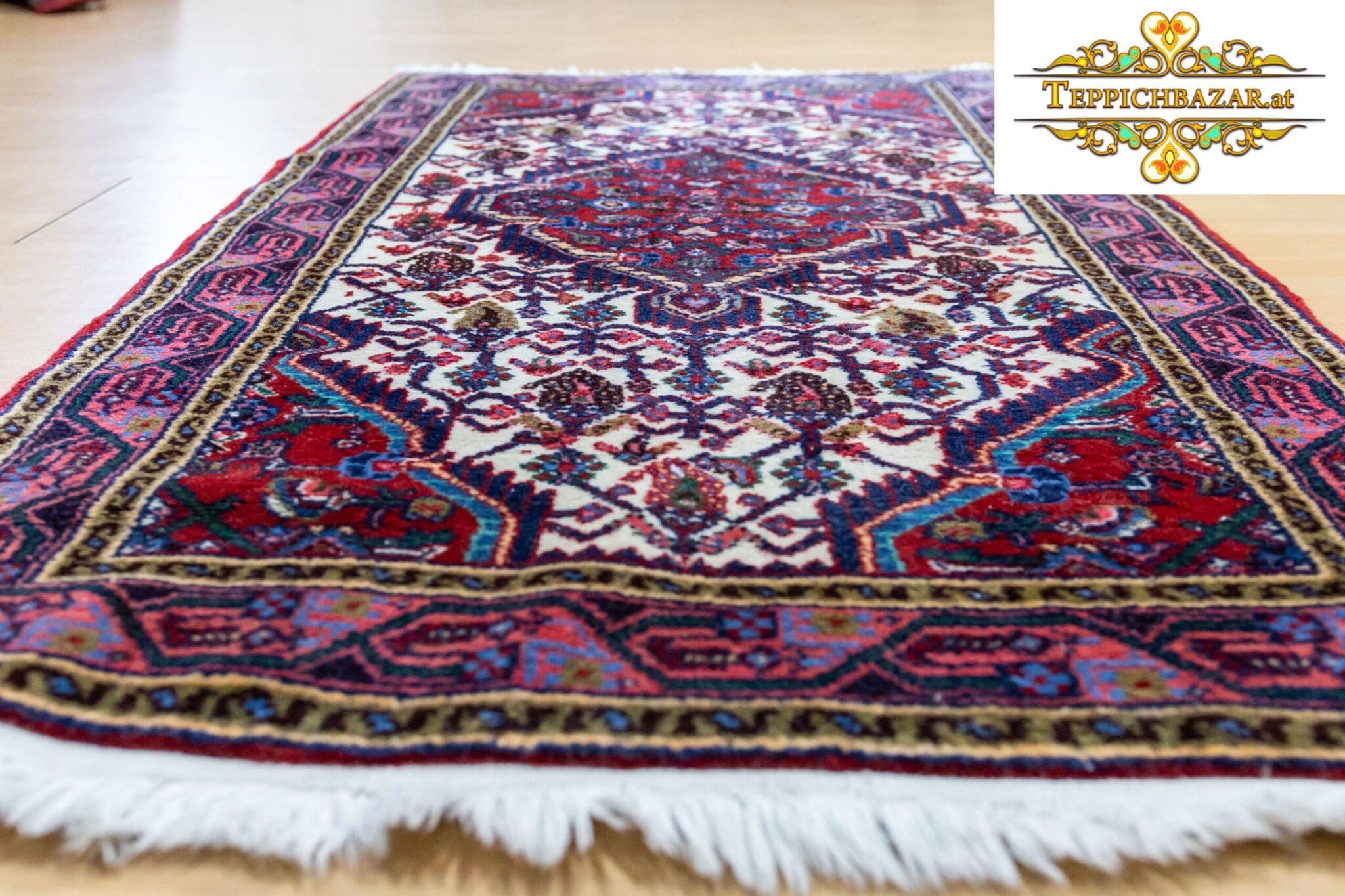 Perserteppich Hamedan 126 x 85 cm handgeknüpft (Verkauft)
