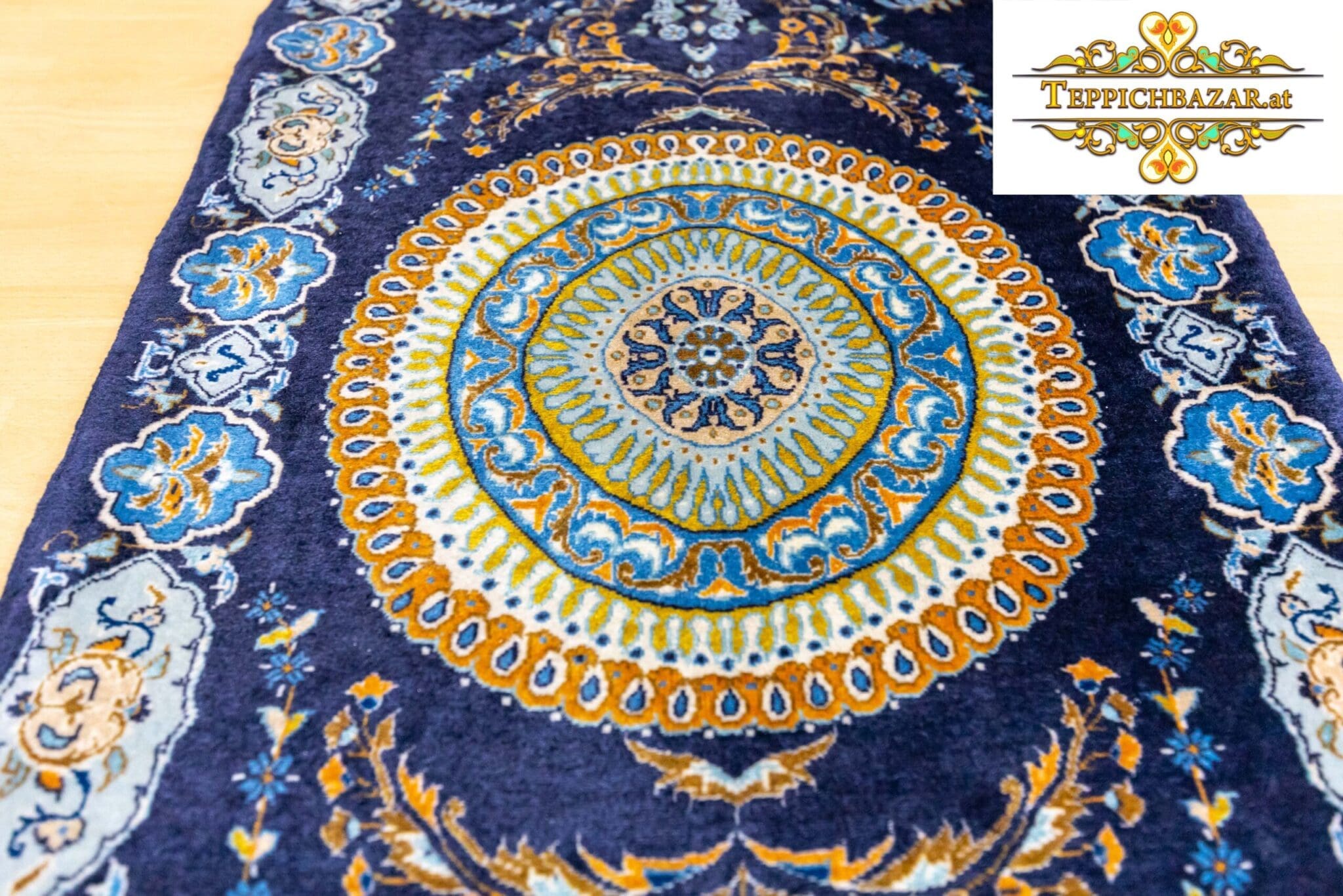 Perserteppich Ghom 150 x 77 cm Wolle handgeknüpft (Verkauft)