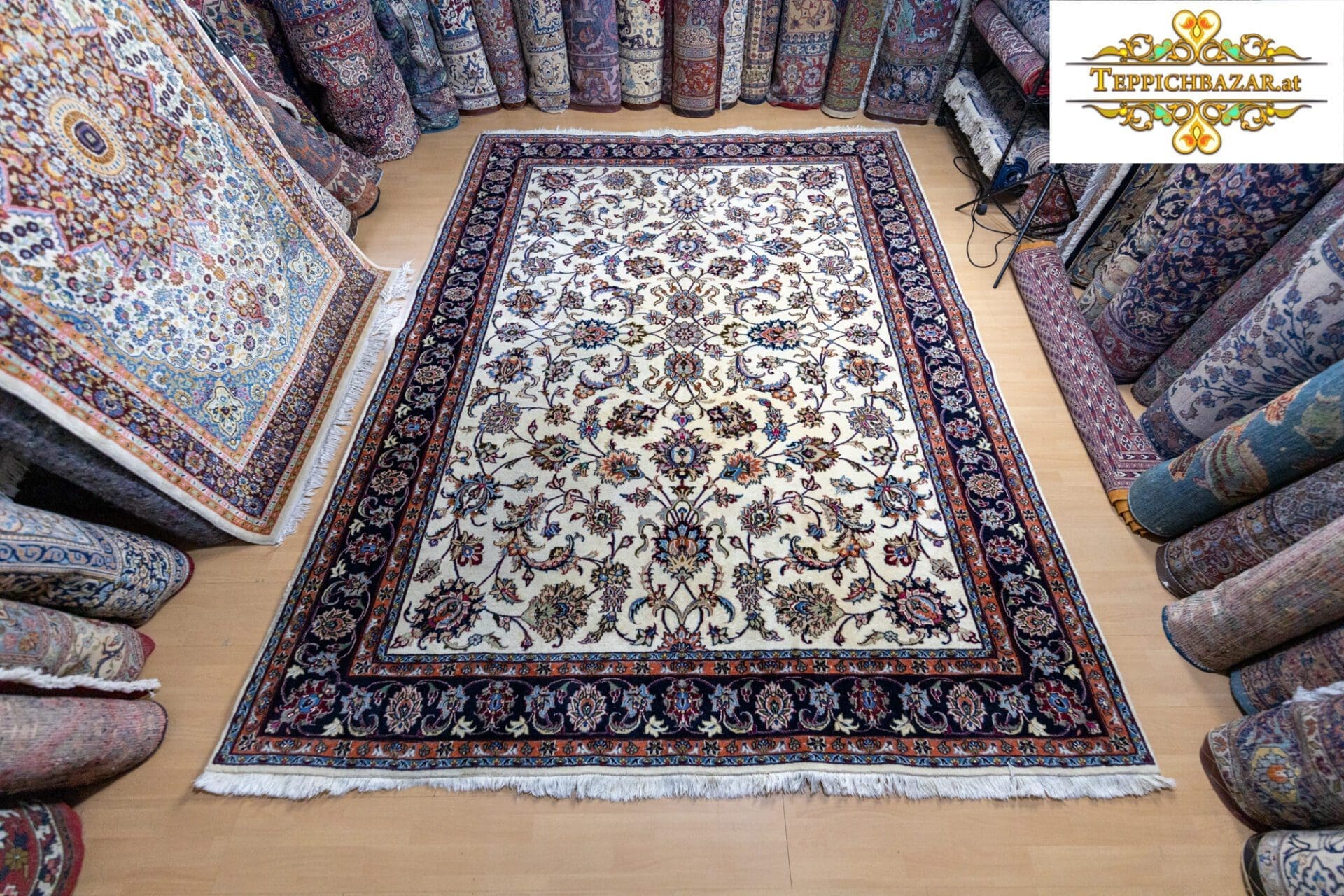 Perserteppich Tabriz 326 x 246 cm Wolle handgeknüpft
