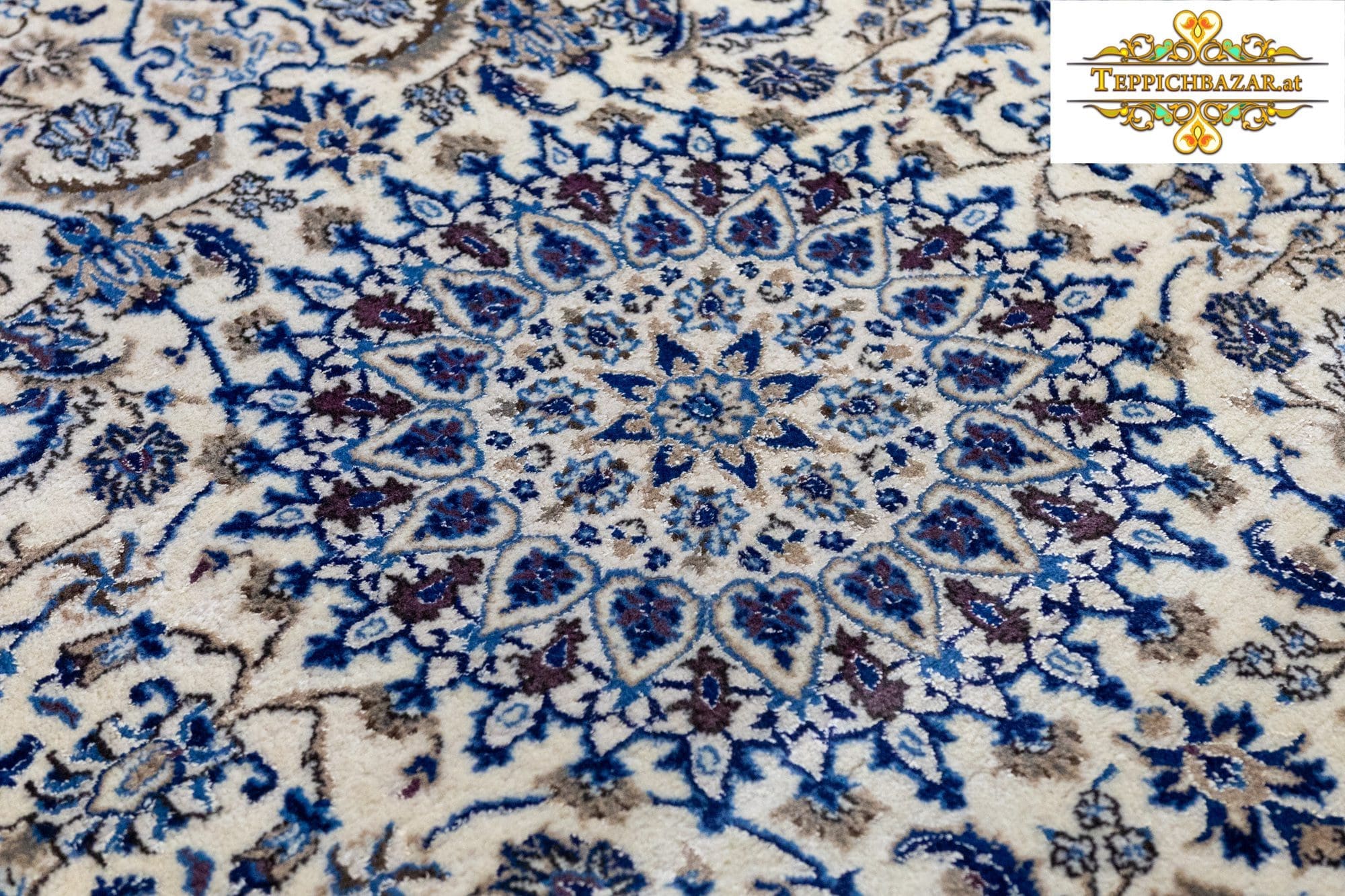 Perserteppich Nain 254x158 cm Wolle handgeknüpft (Verkauft)