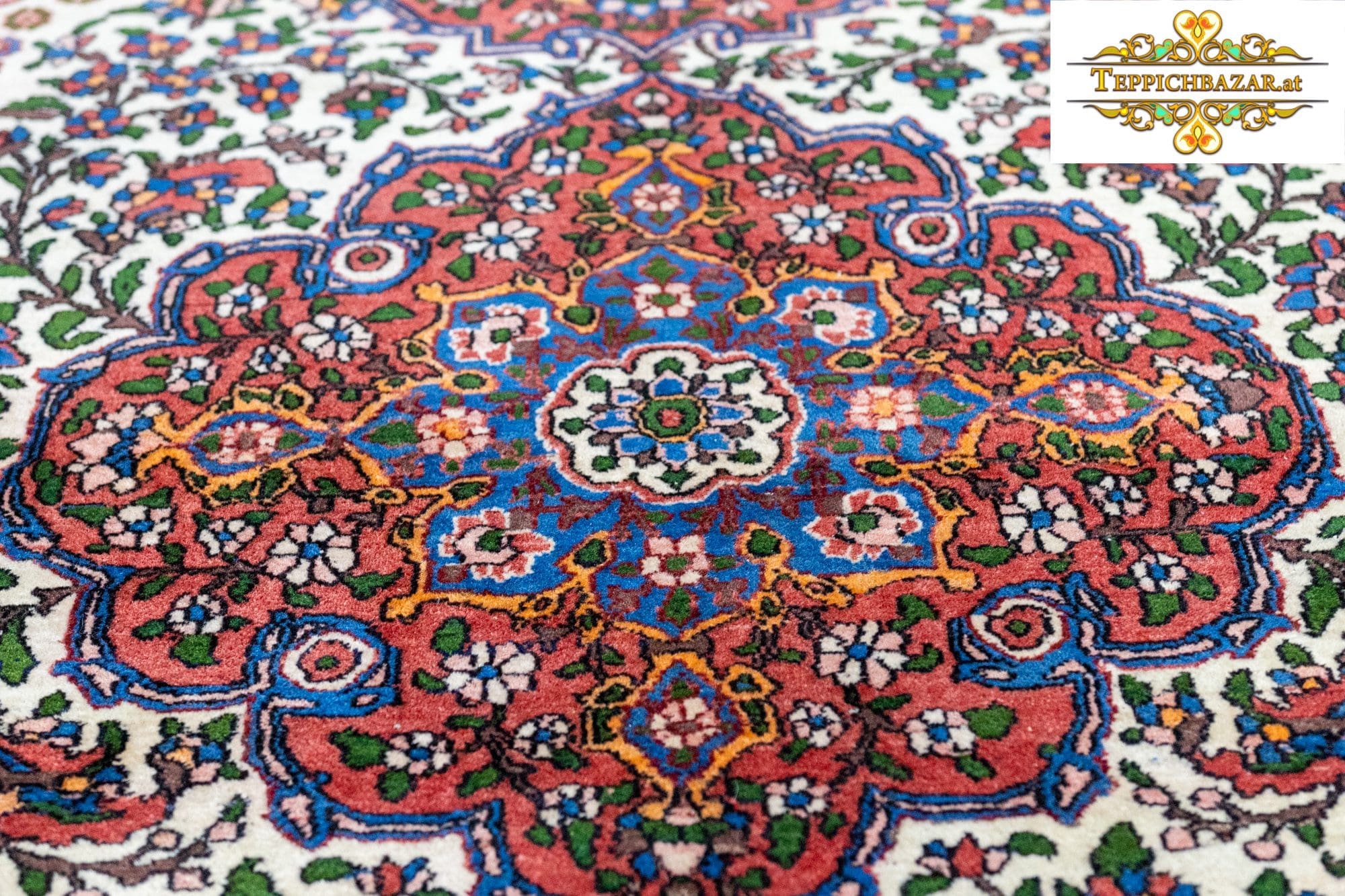 Perserteppich Isfahan 215x145cm Wolle handgeknüpft (Verkauft)