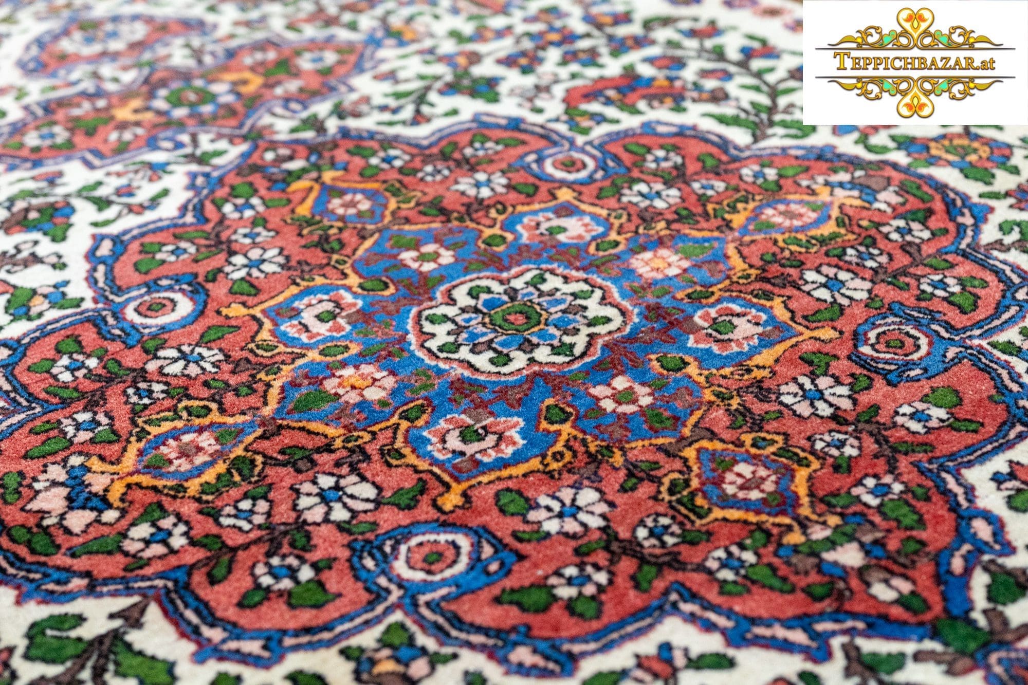 Perserteppich Isfahan 215x145cm Wolle handgeknüpft (Verkauft)