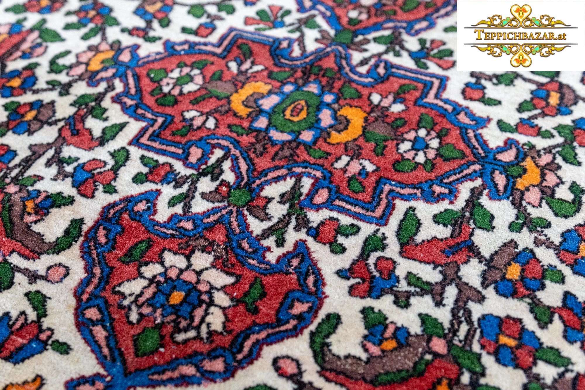 Perserteppich Isfahan 215x145cm Wolle handgeknüpft (Verkauft)
