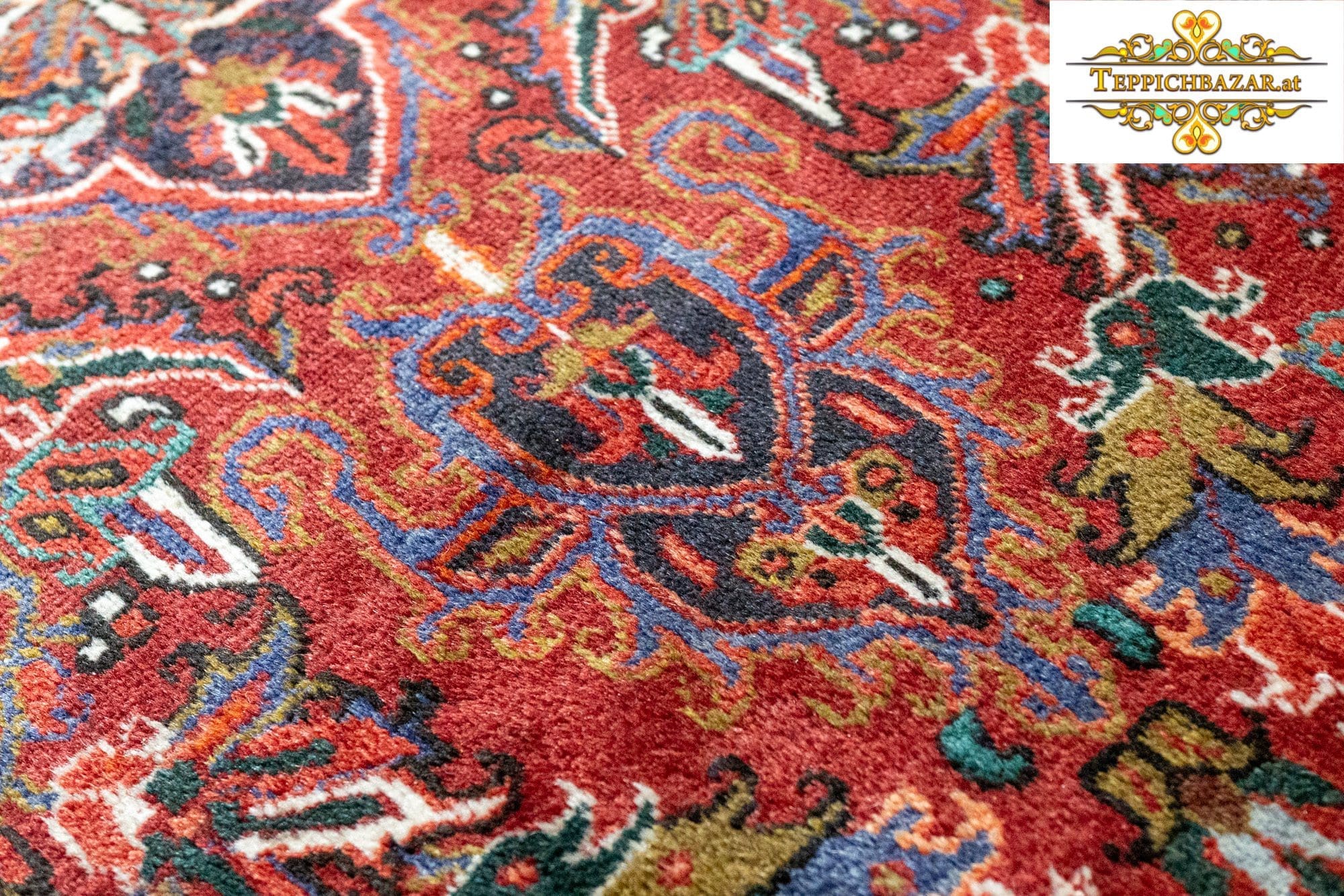 Perserteppich Heriz 328 x 235 cm Wolle handgeknüpft (Verkauft)