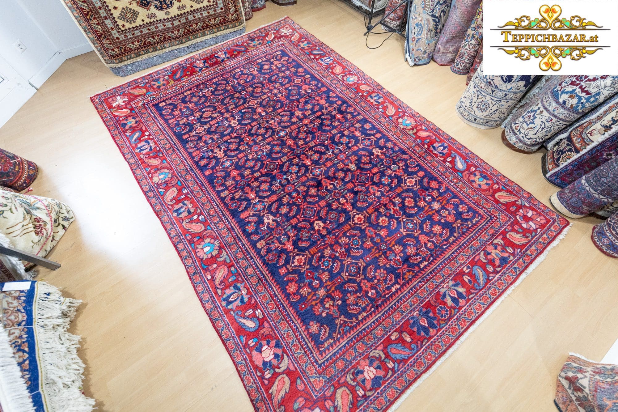 Perserteppich Lilian 320 x 216 cm Wolle handgeknüpft (Verkauft)