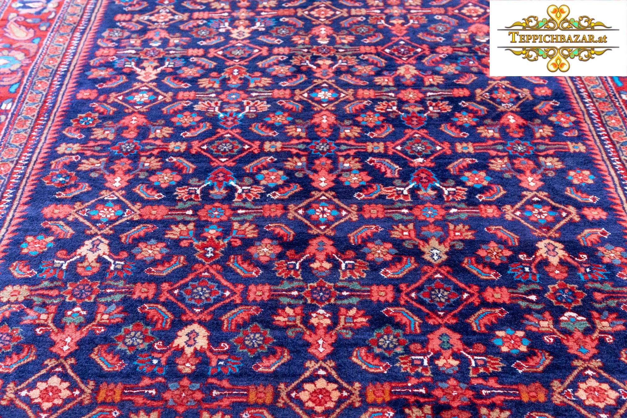 Perserteppich Lilian 320 x 216 cm Wolle handgeknüpft (Verkauft)