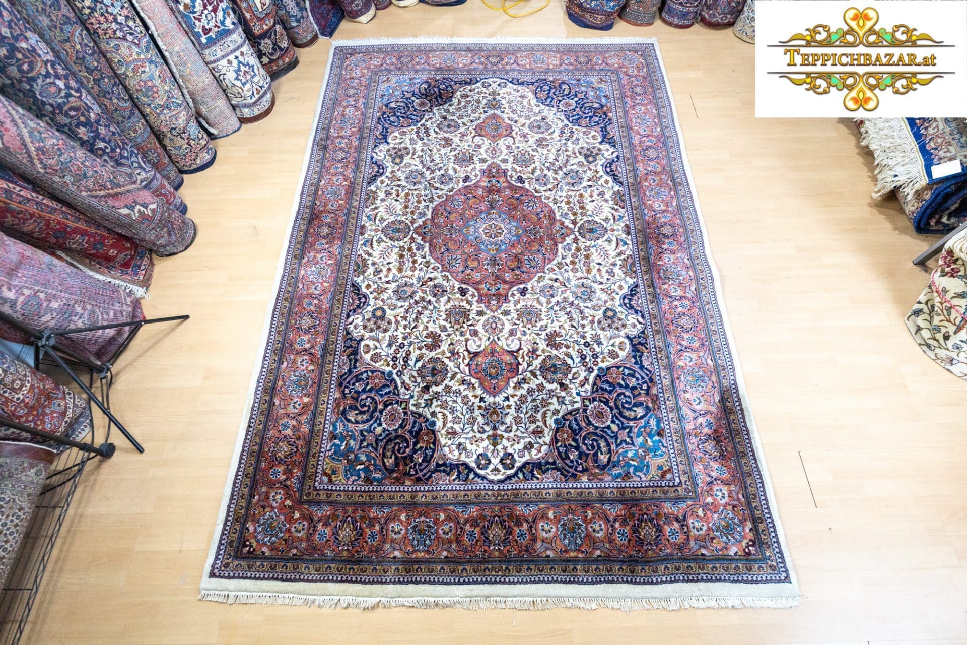 Orientteppich Ghom 291 x 196 cm Wolle handgeknüpft