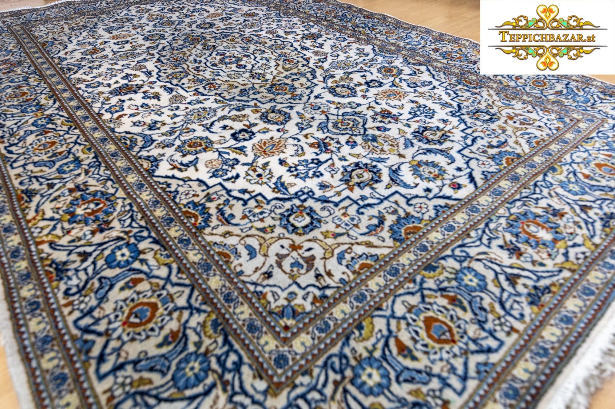 Perserteppich Kashan 292 x 202 cm Wolle handgeknüpft
