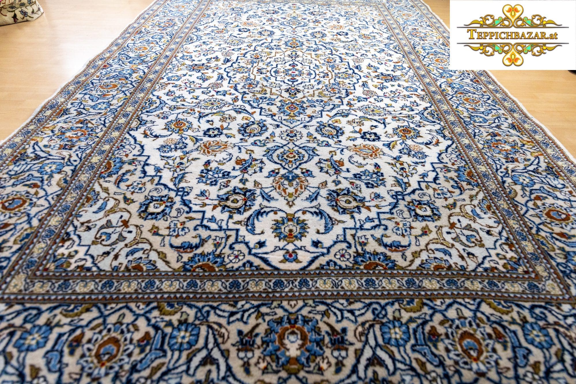 Perserteppich Kashan 292 x 202 cm Wolle handgeknüpft