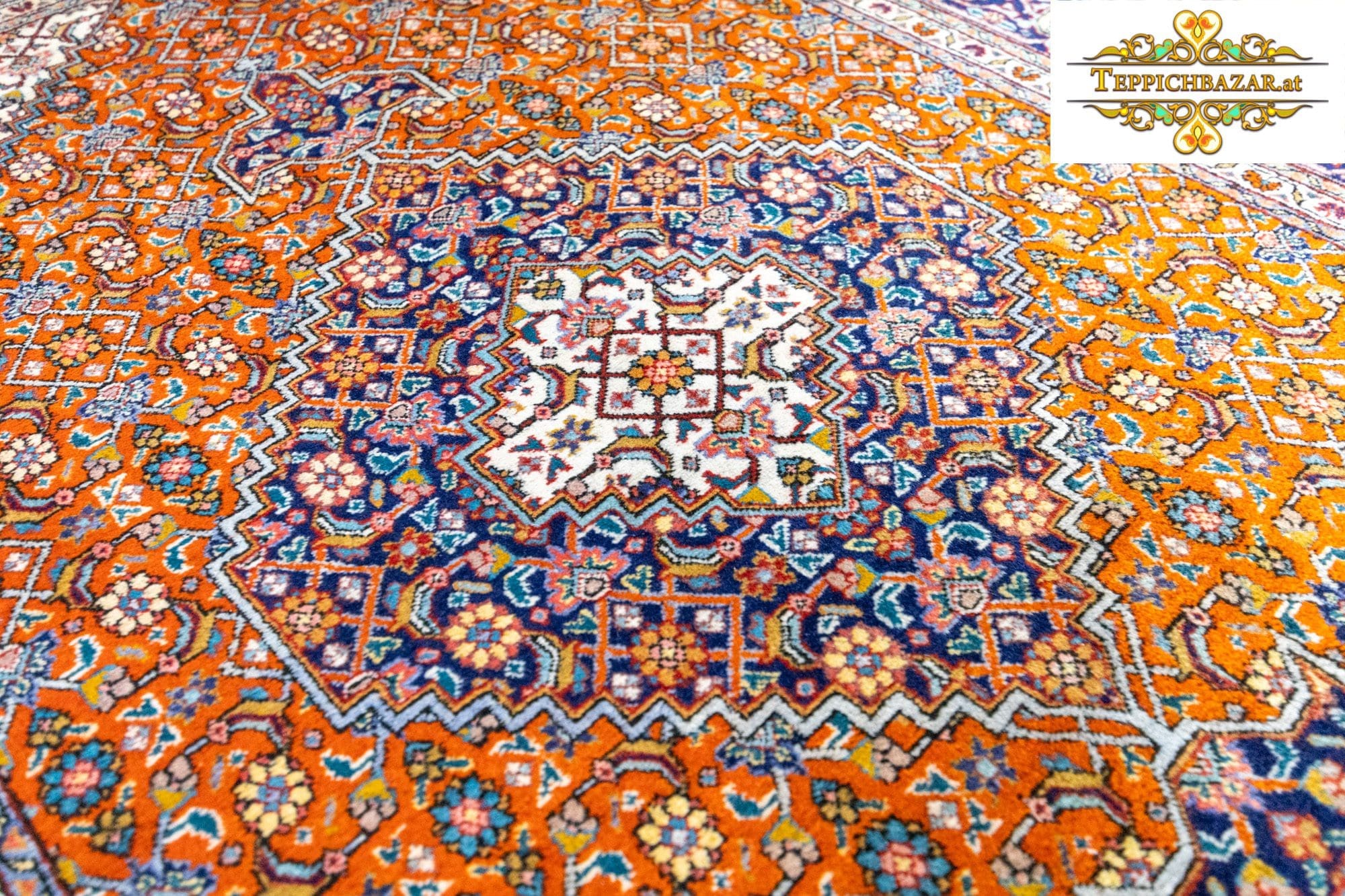 Perserteppich Täbriz 308 x 196 cm handgeknüpft (Verkauft)