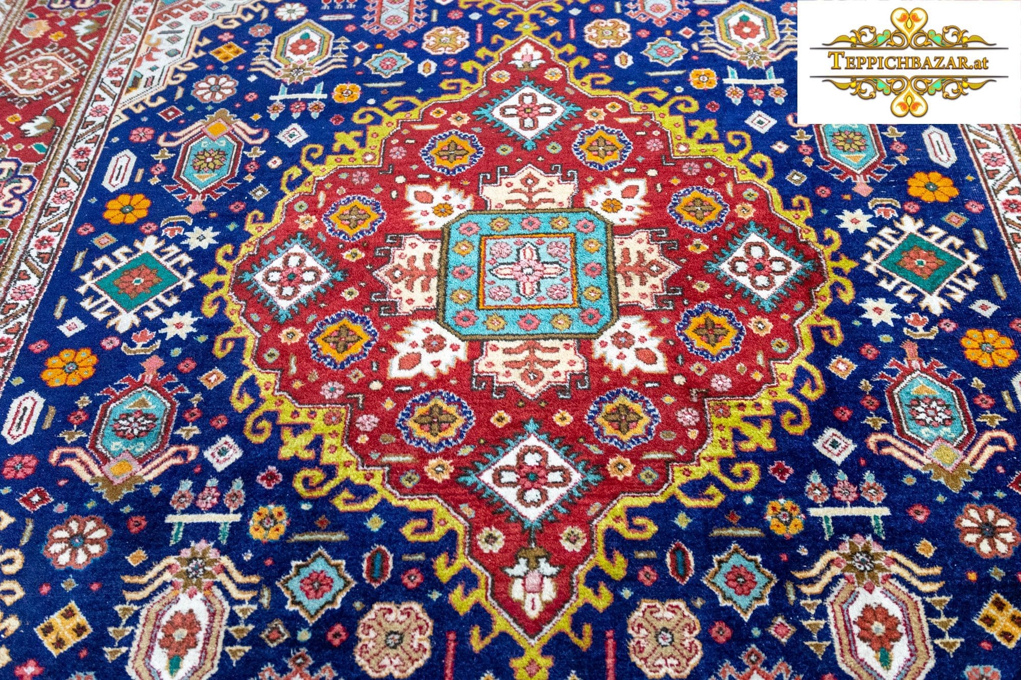 Perserteppich Täbriz ca. 332 x 221 cm handgeknüpft (Verkauft)