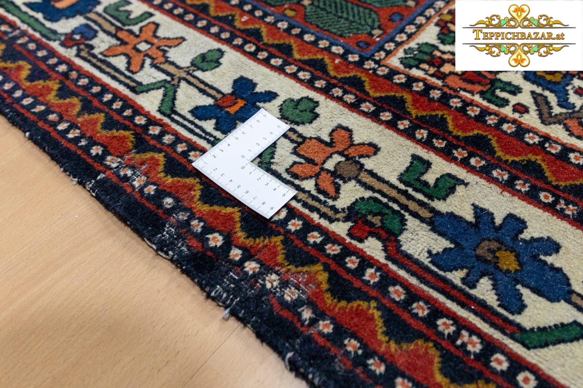 Orientteppich Bachtiar 340x255cm Wolle handgeknüpft (Verkauft)