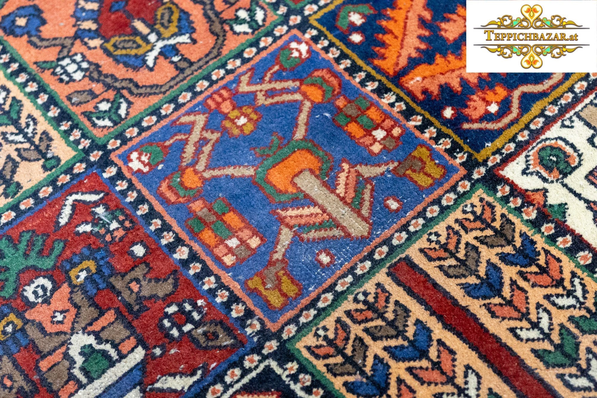 Orientteppich Bachtiar 340x255cm Wolle handgeknüpft (Verkauft)