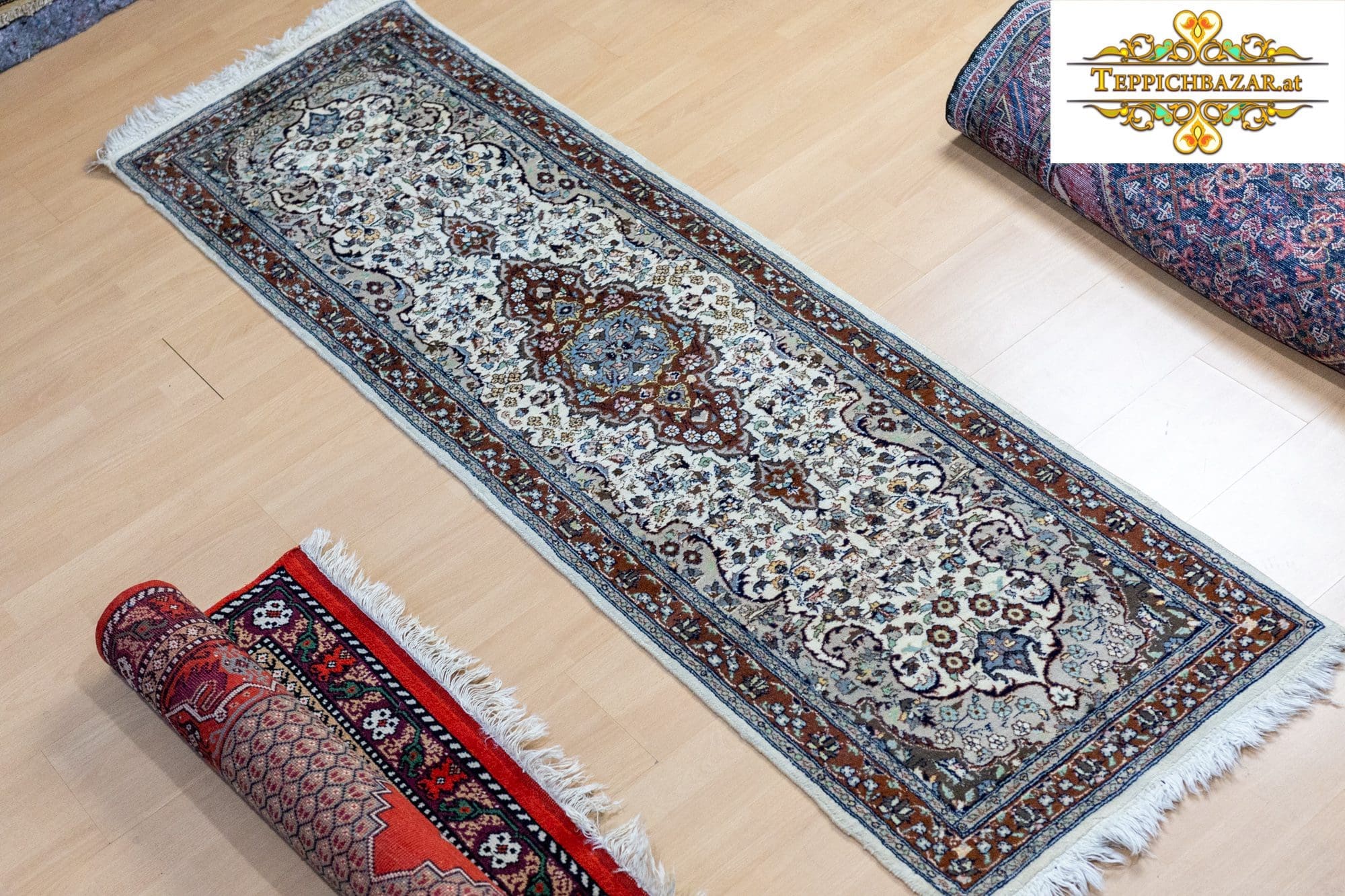 Orientteppich Indien 239 x 62 cm Wolle handgeknüpft (Verkauft)