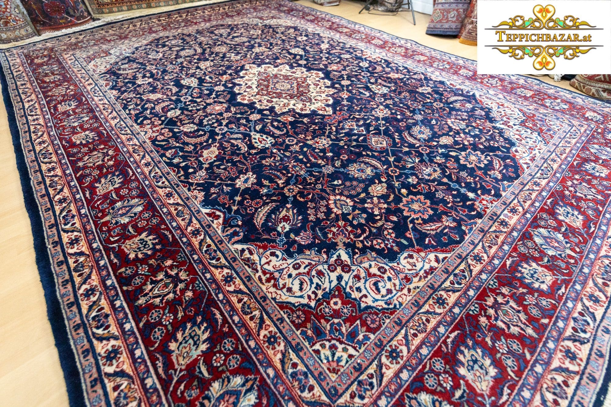 Perserteppich Kaschan 350 x 270 cm handgeknüpft (Verkauft)