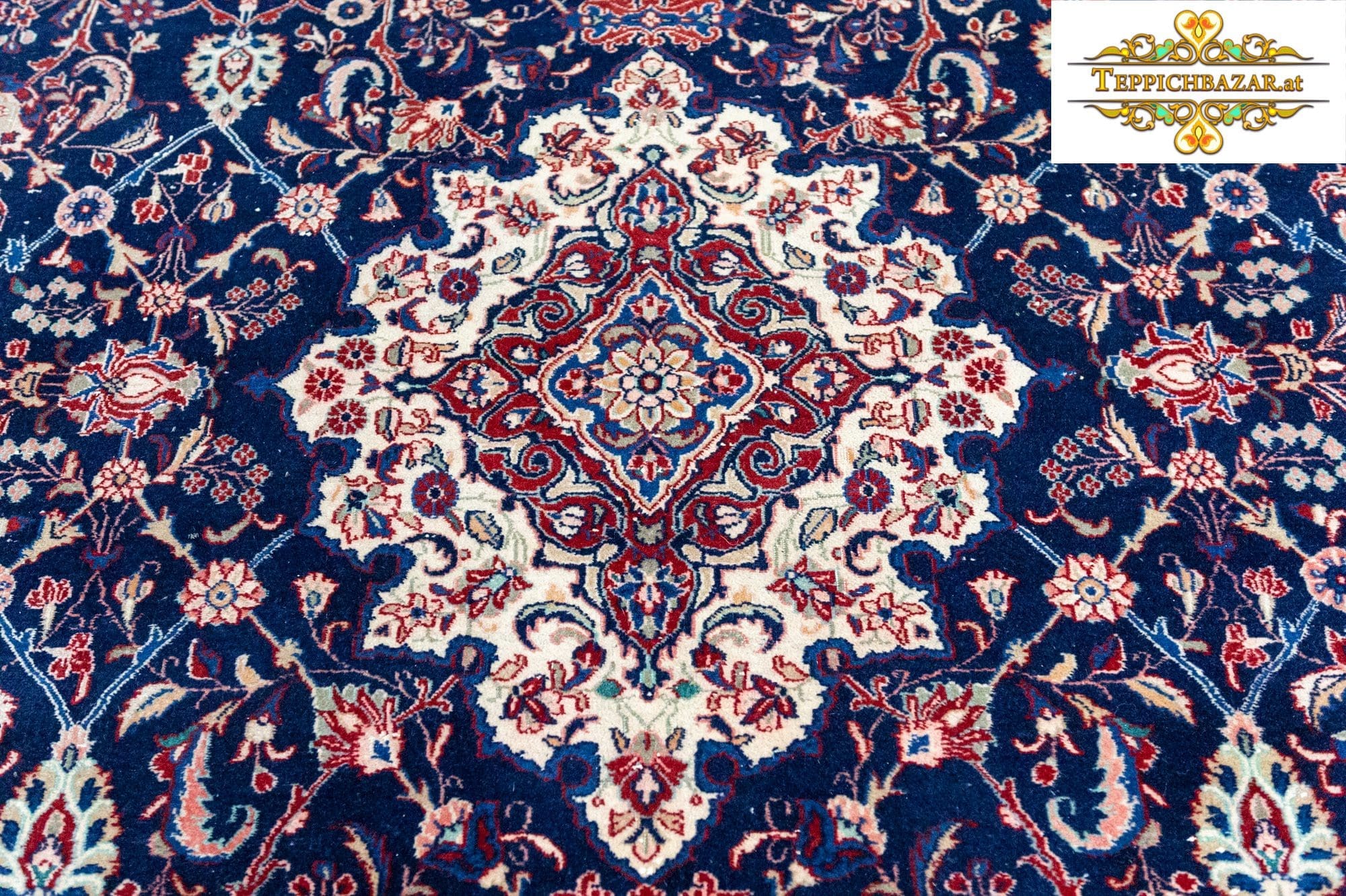 Perserteppich Kaschan 350 x 270 cm handgeknüpft (Verkauft)