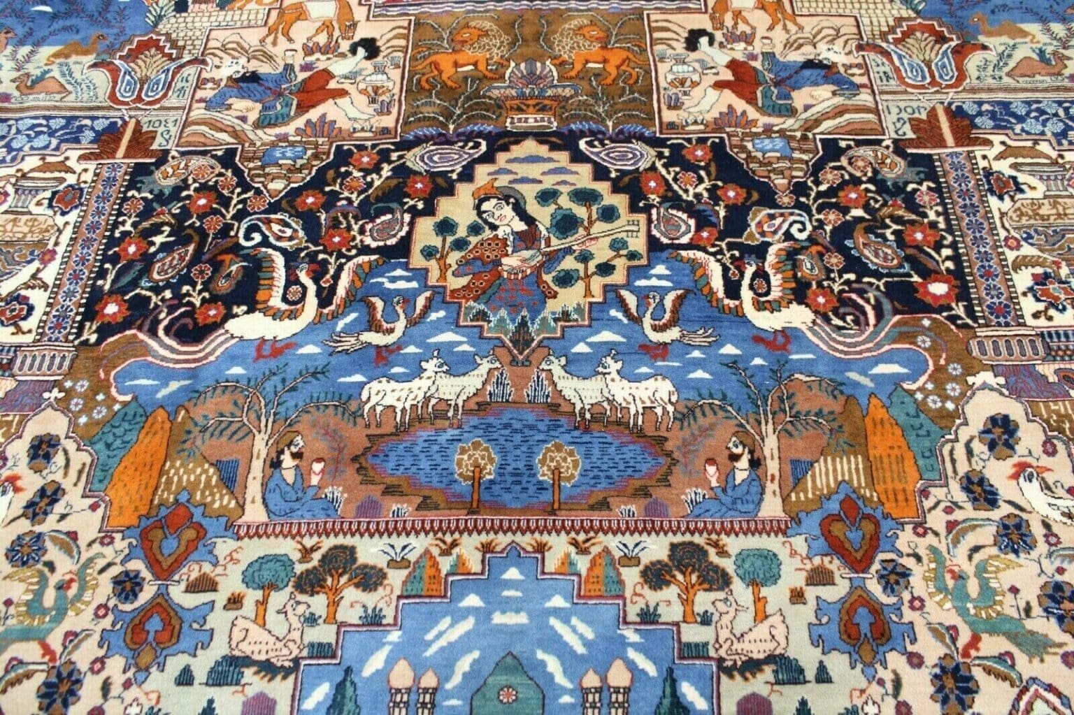 Perserteppich Kashmar 380 x 310 cm Wolle handgeknüpft