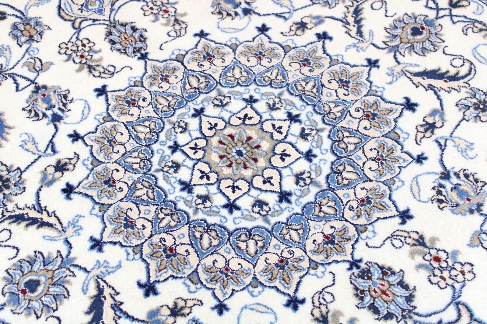 Handgeknüpfter Nain Perserteppich, 290 × 197 cm, Wolle