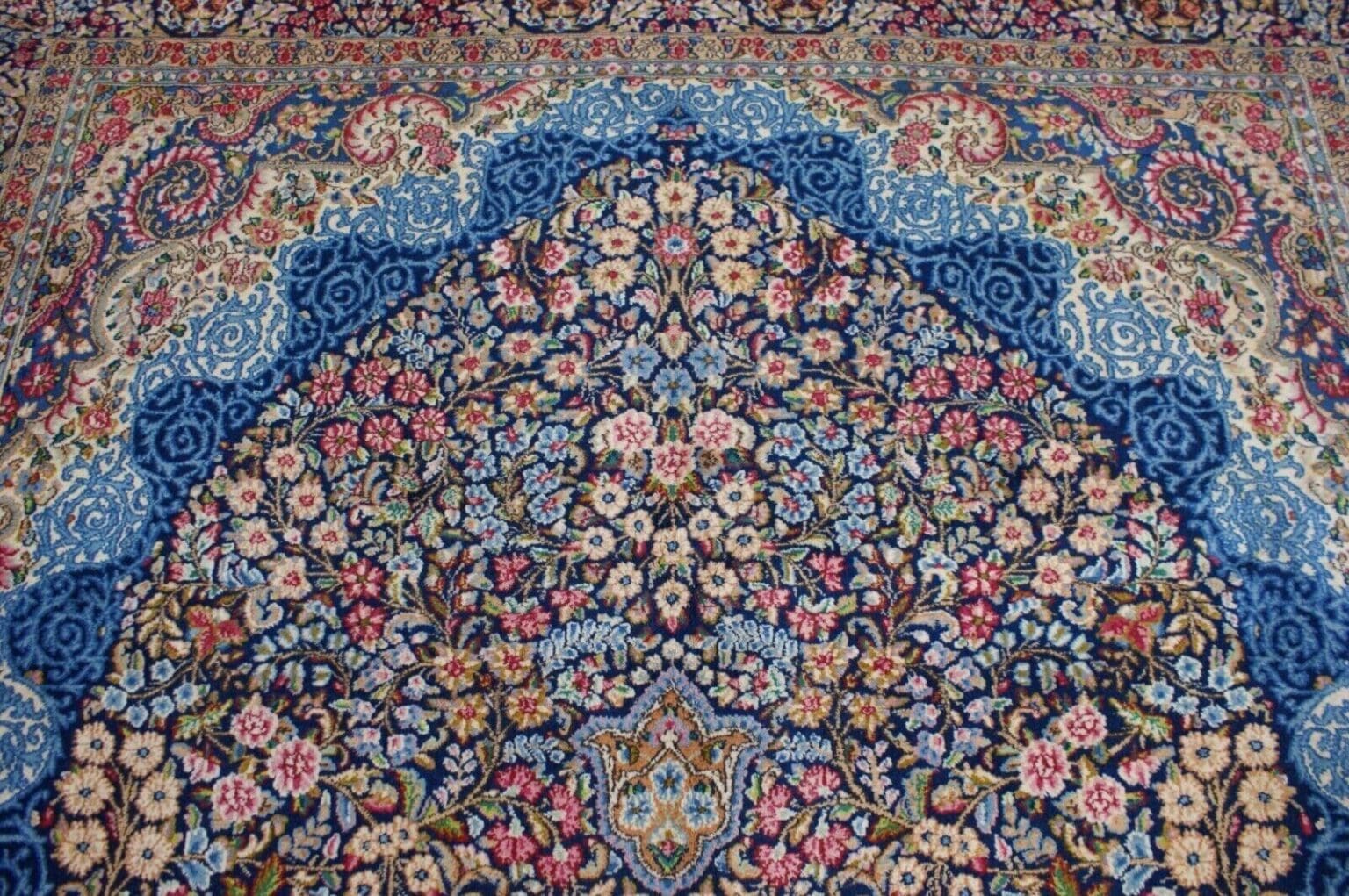 Perserteppich Kerman 320 x 220 cm Wolle handgeknüpft