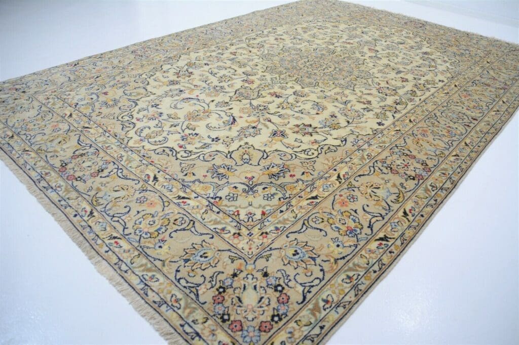 Perserteppich Isfahan 287 x 195 cm Wolle handgeknüpft