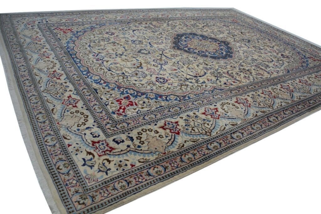 Perserteppich Nain ca. 353 x 253 cm Wolle handgeknüpft